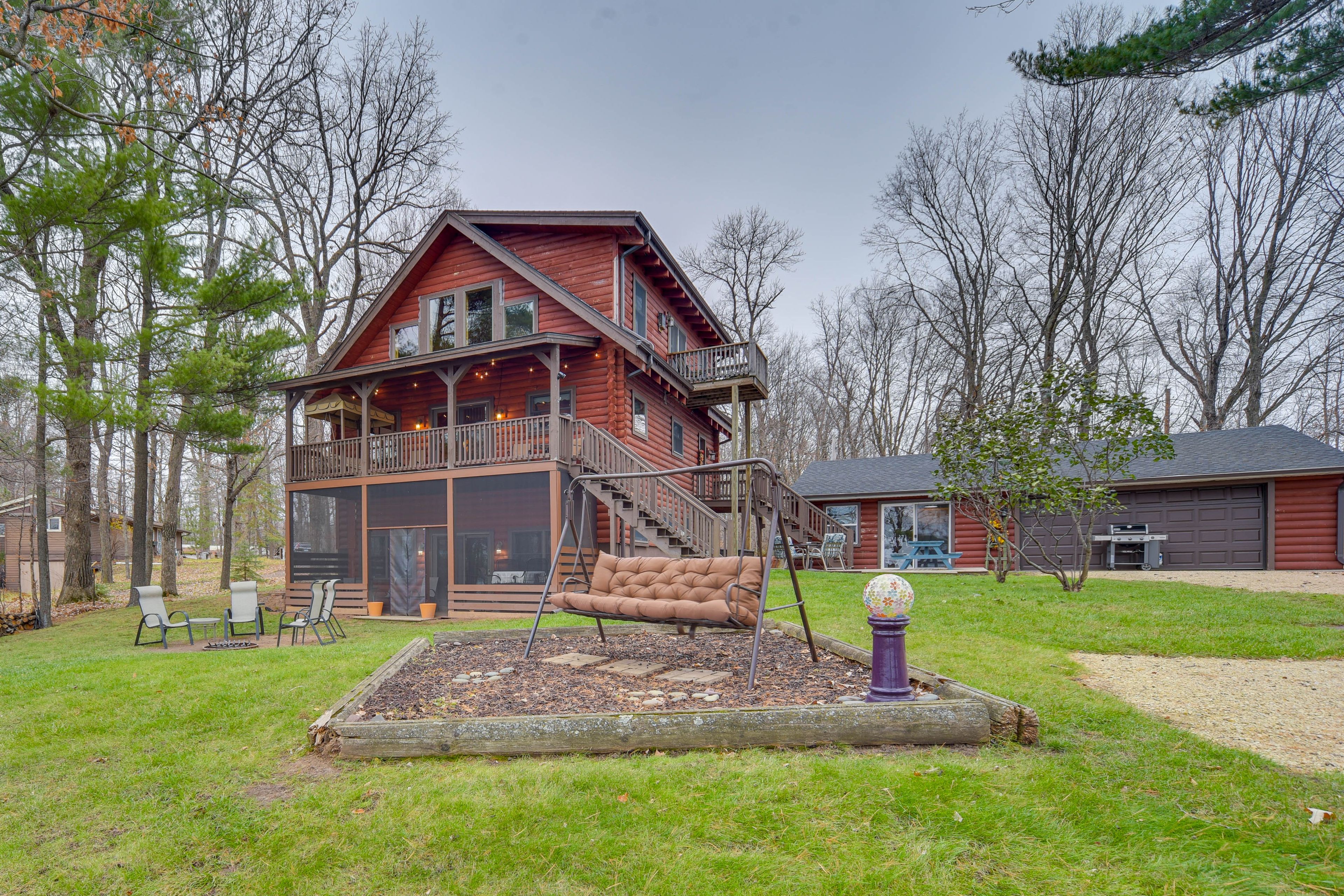 Exterior | Yard | Fire Pit