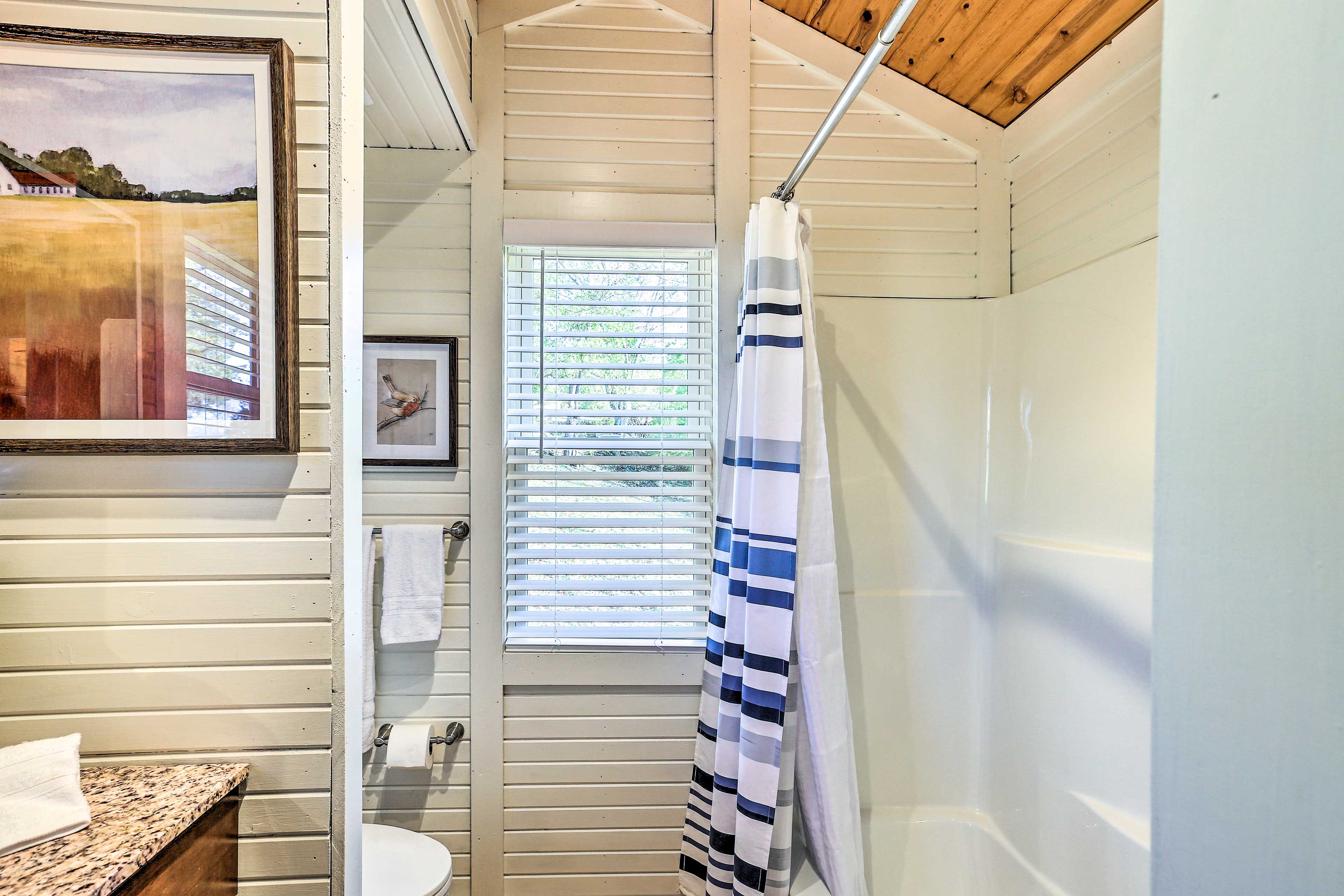 Full Bathroom