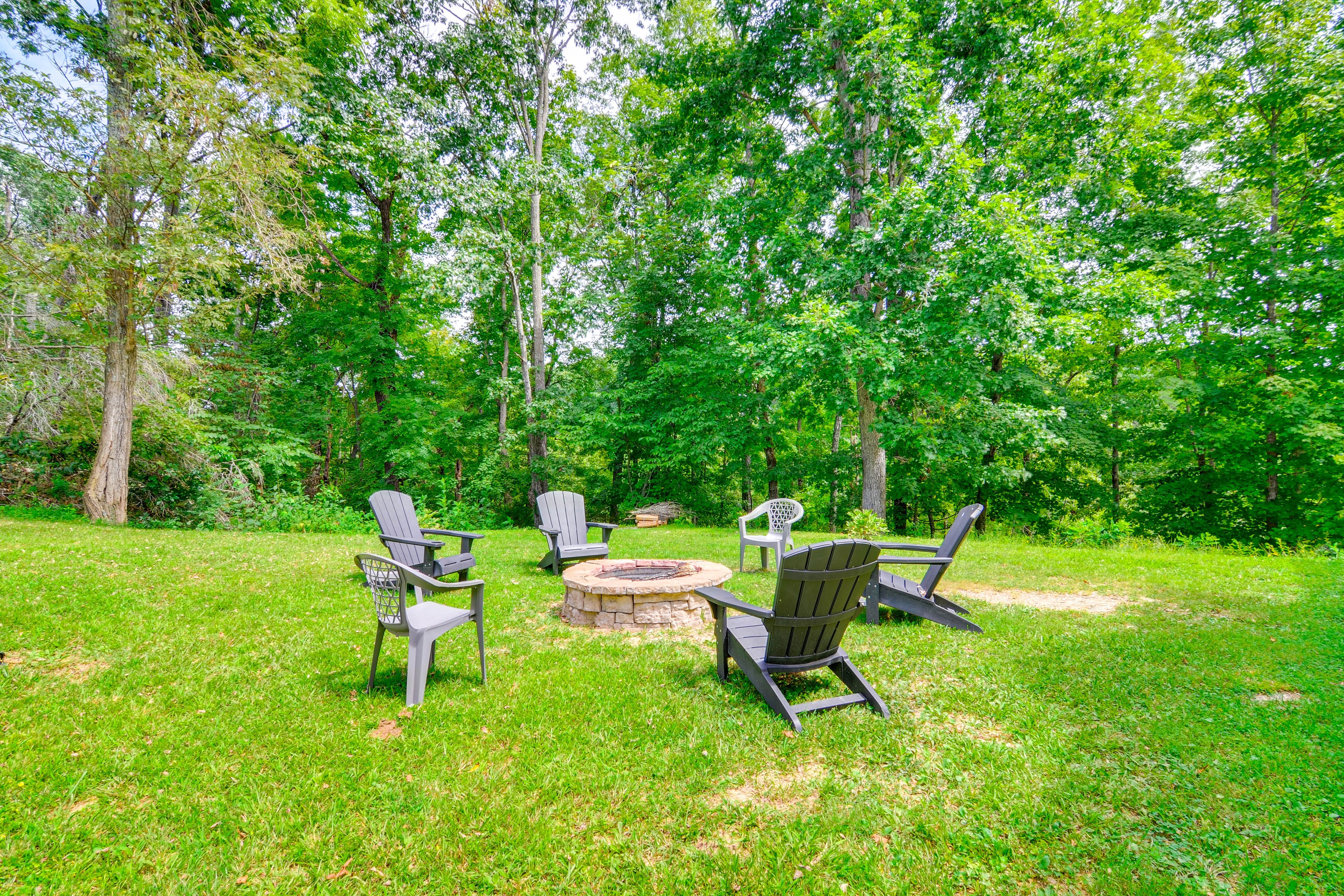 Exterior | Backyard