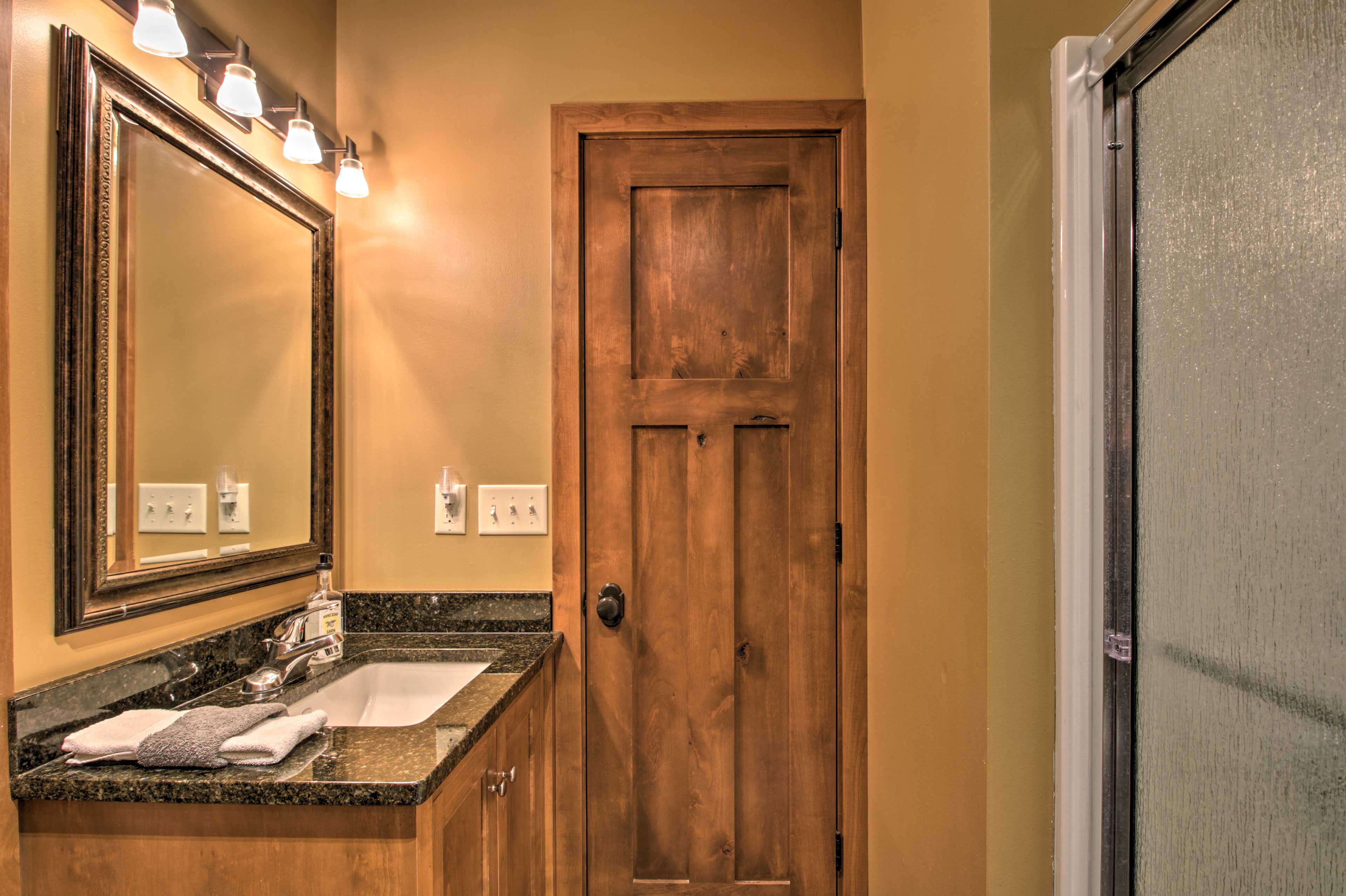 Full Bathroom