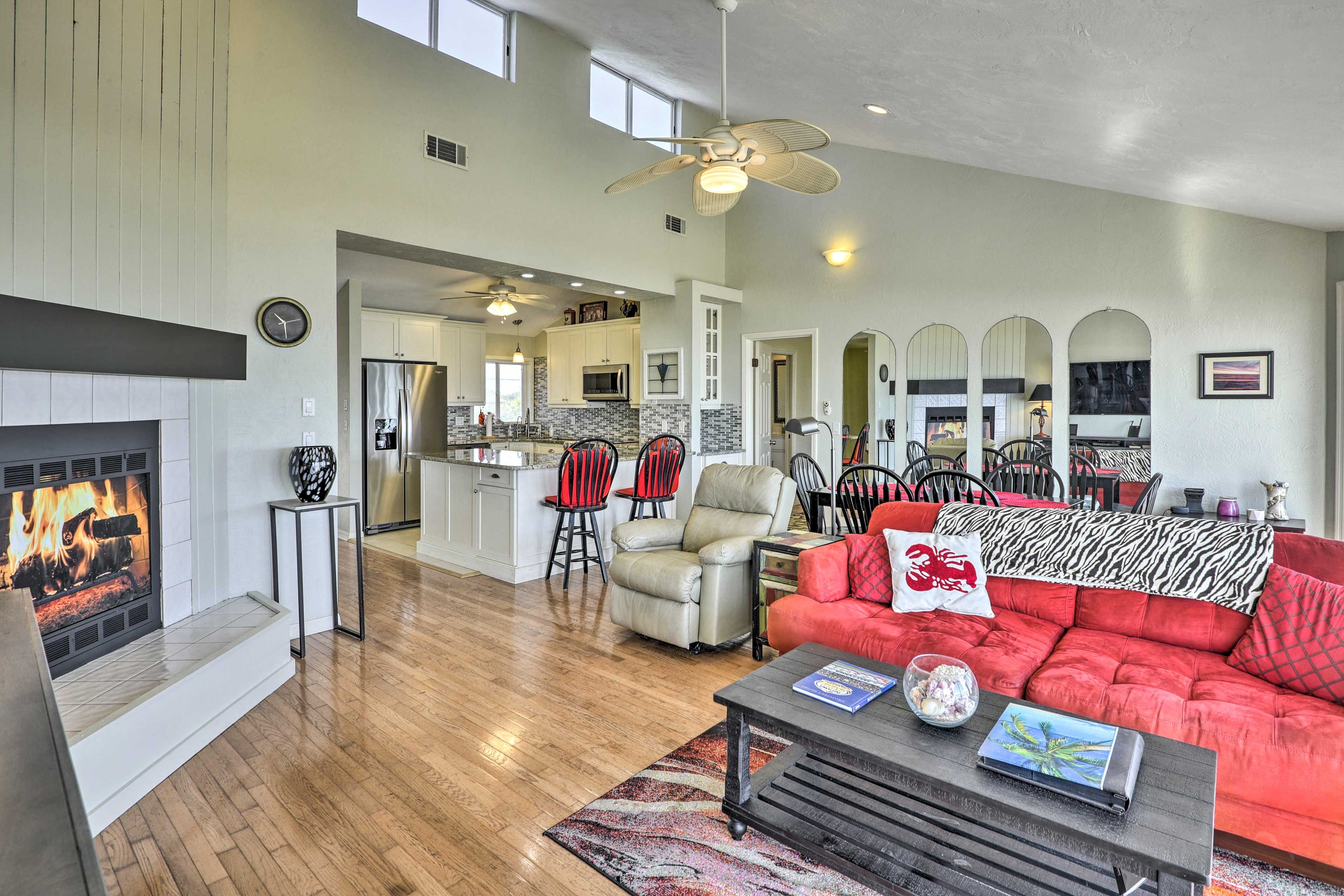 Living Room | Smart TV
