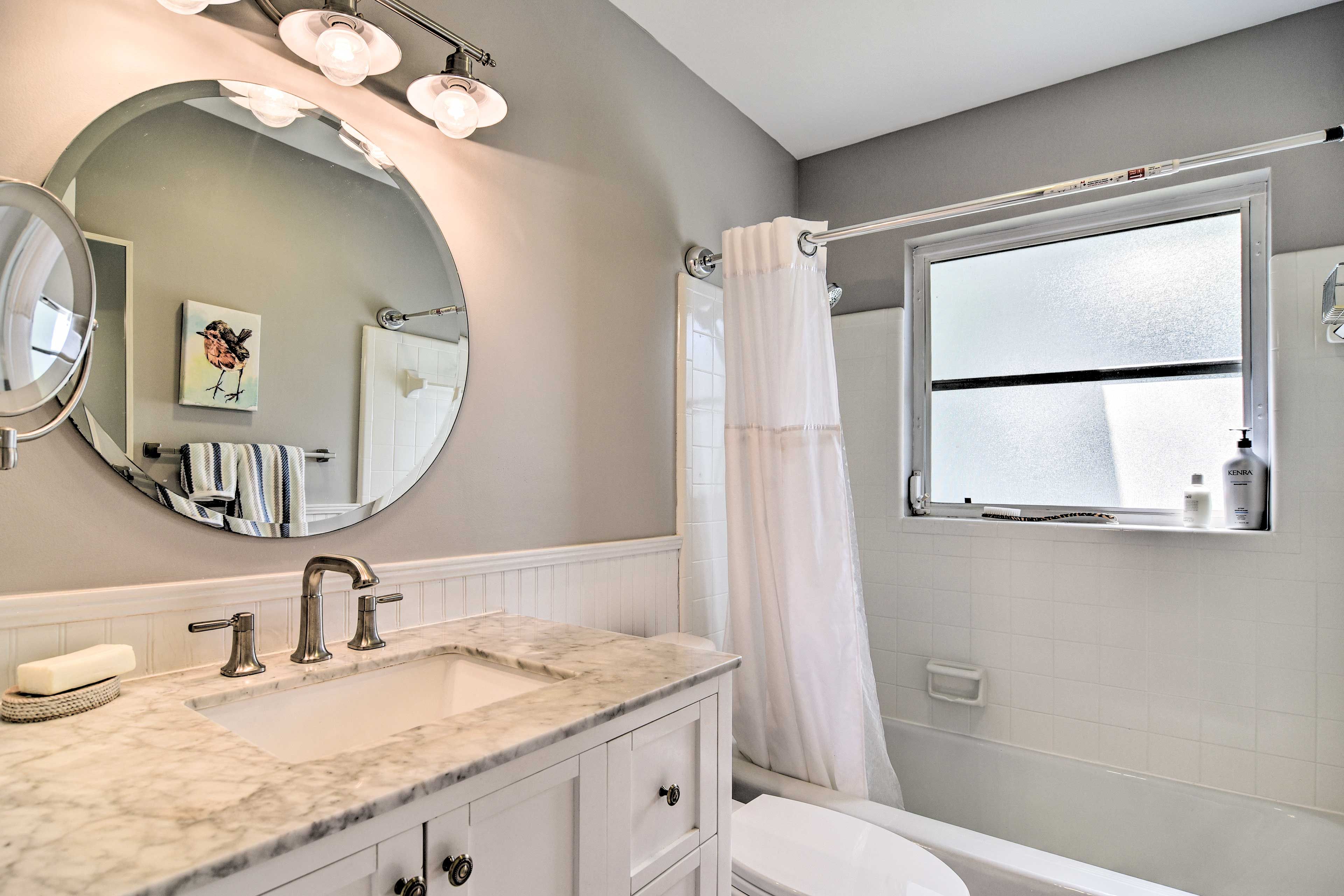 Full Bathroom