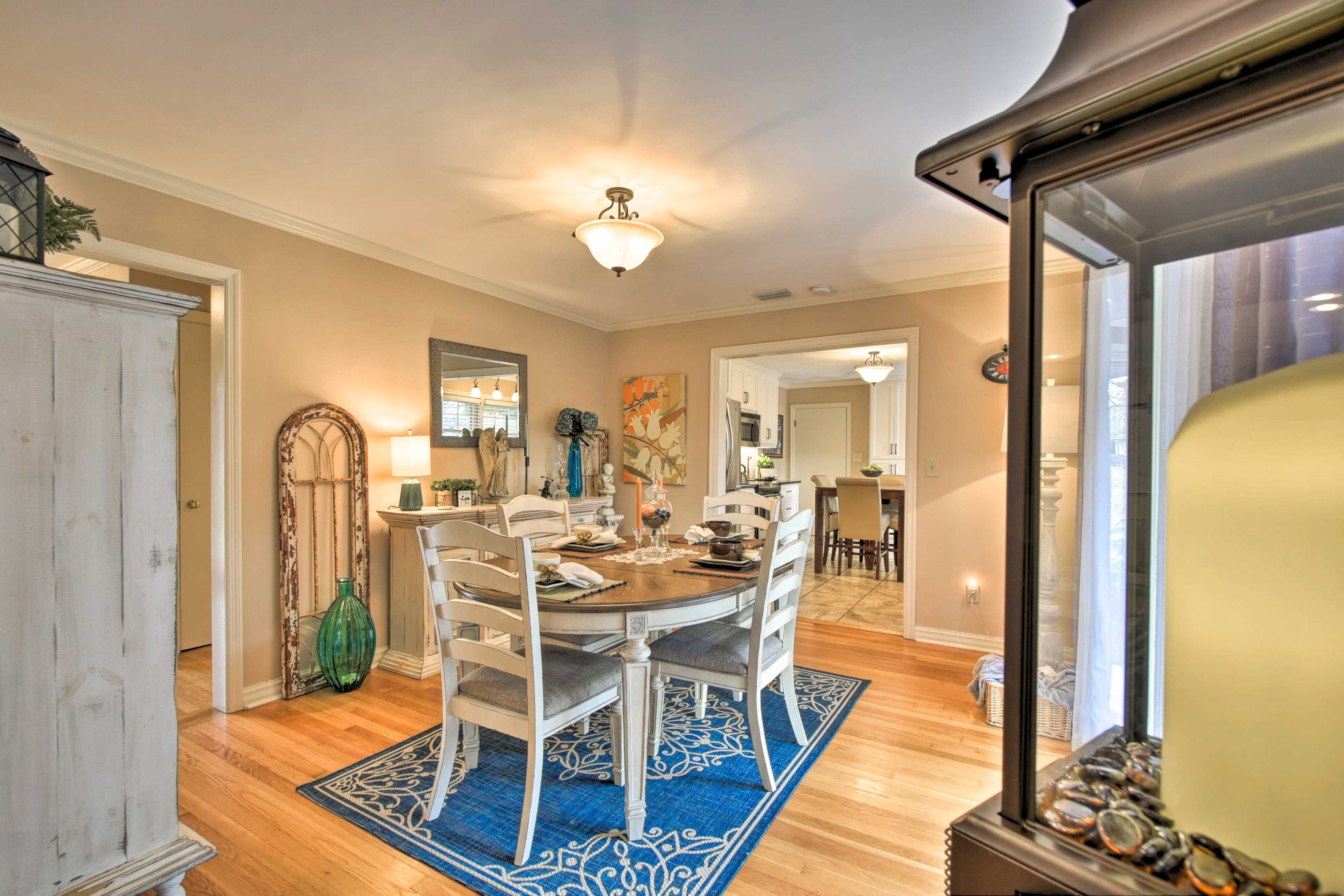 Dining Room | High Chair