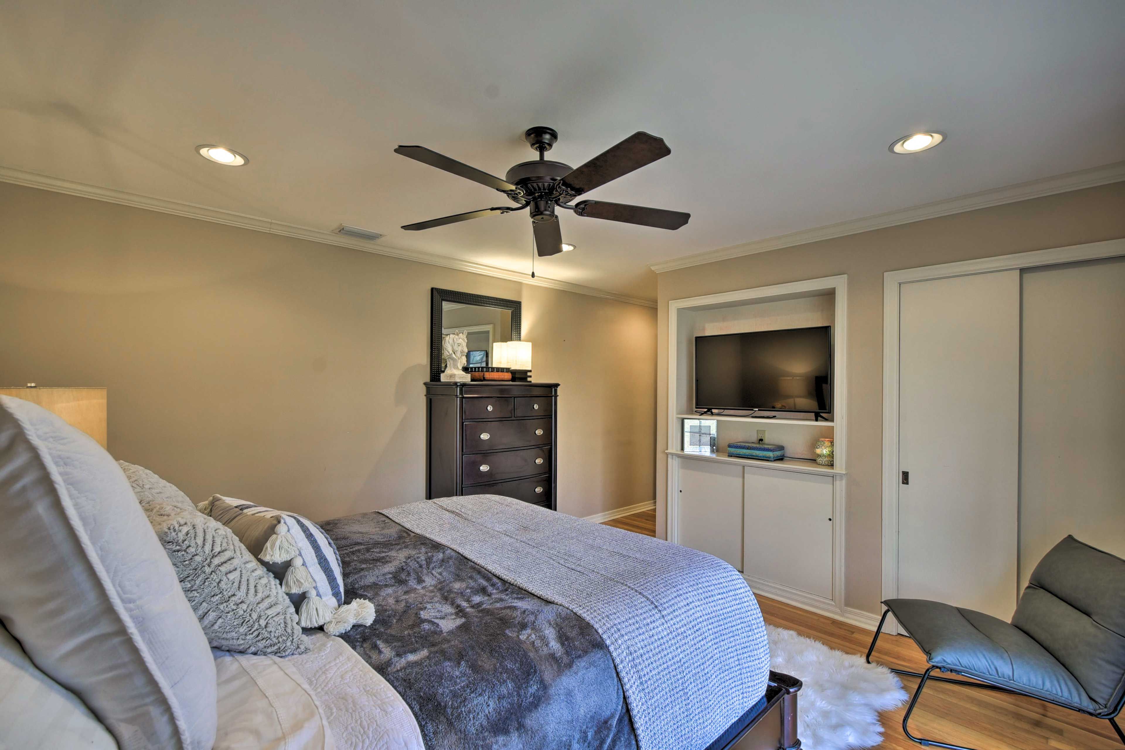 Bedroom 2 | Pack 'n Play