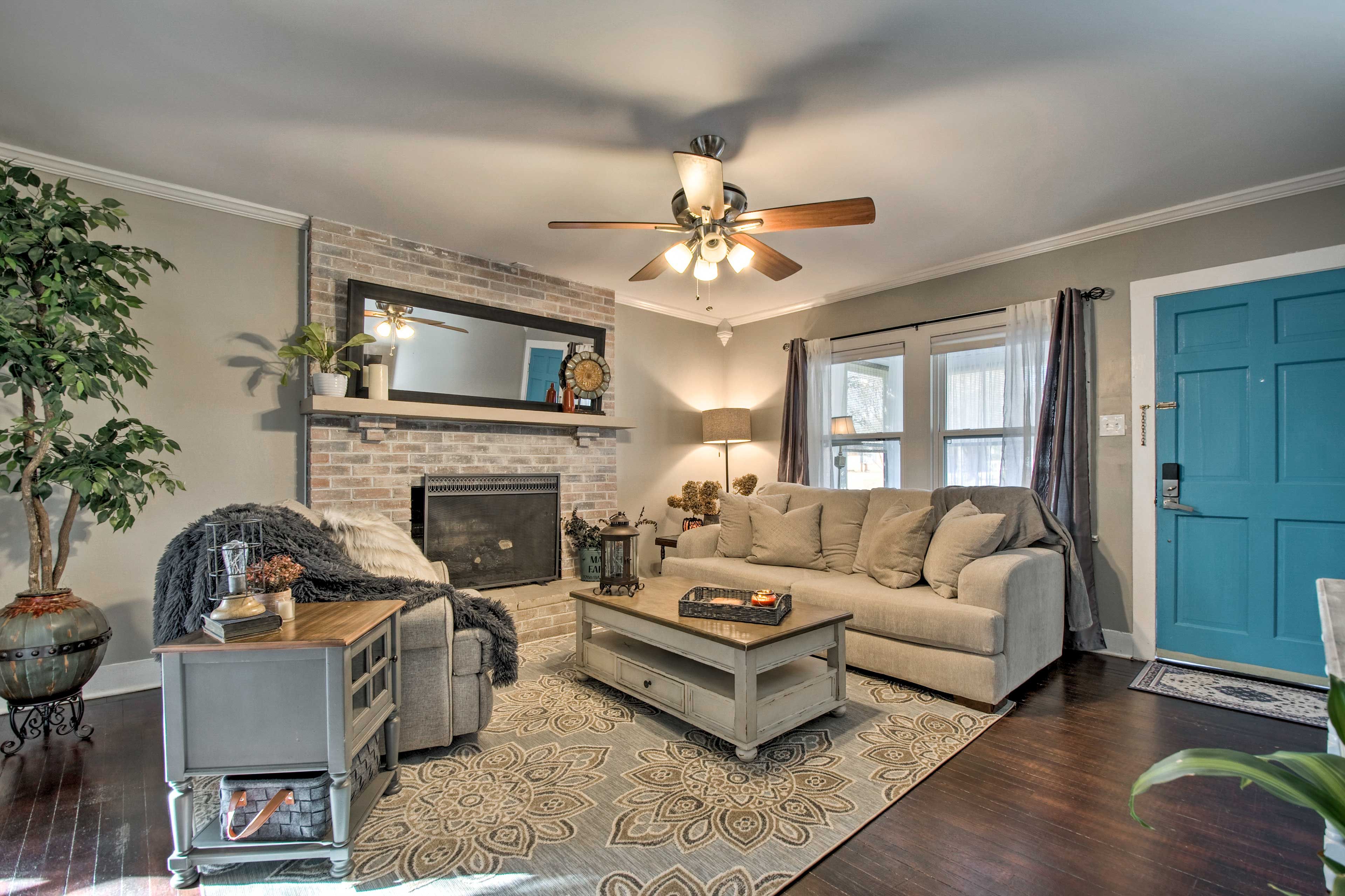 Florence Vacation Rental | 3BR | 2BA | 1 Step Required | 1,650 Sq Ft