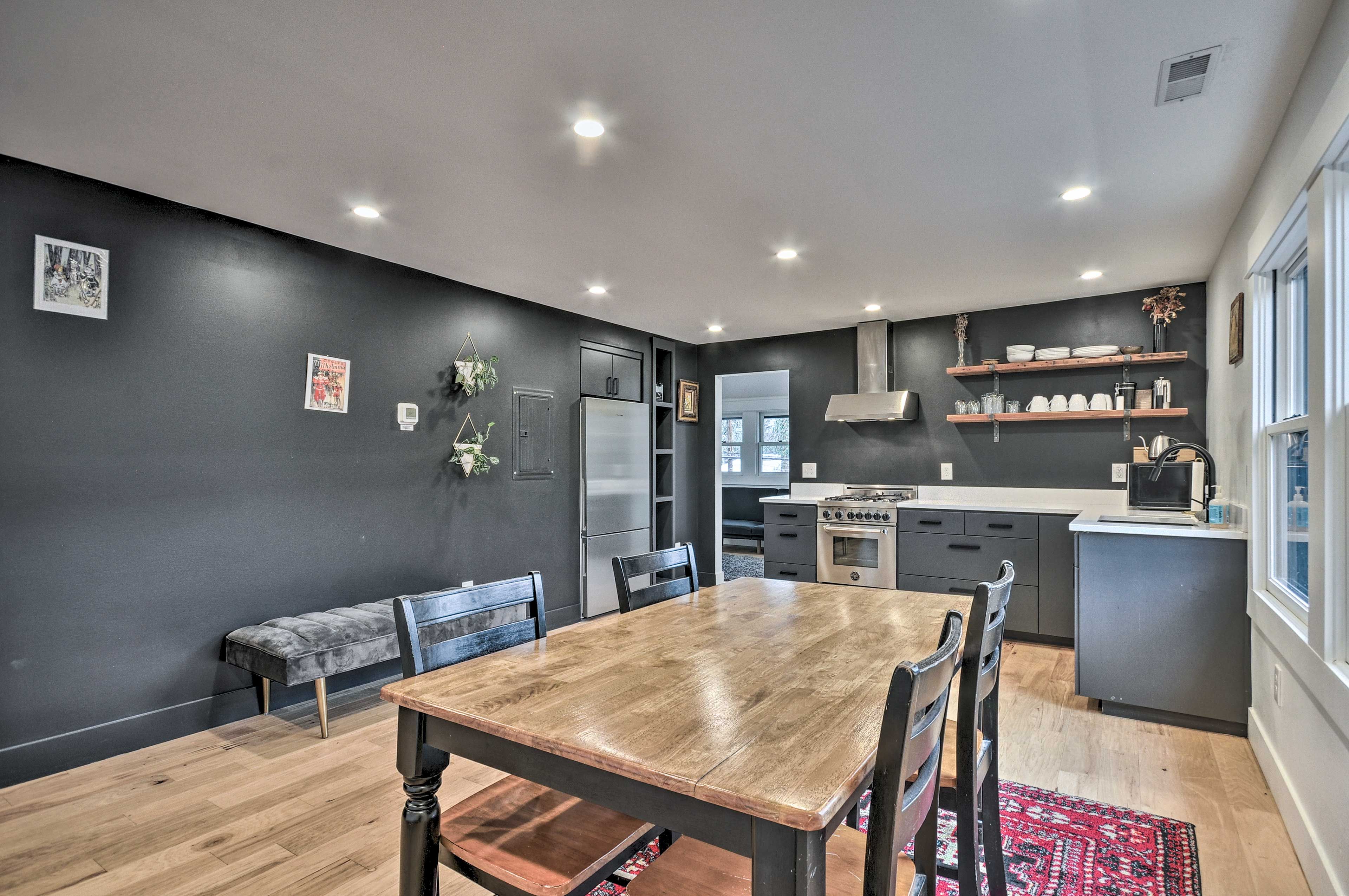Portland Vacation Rental | 1BR | 1BA | Single Story | Stairs Required