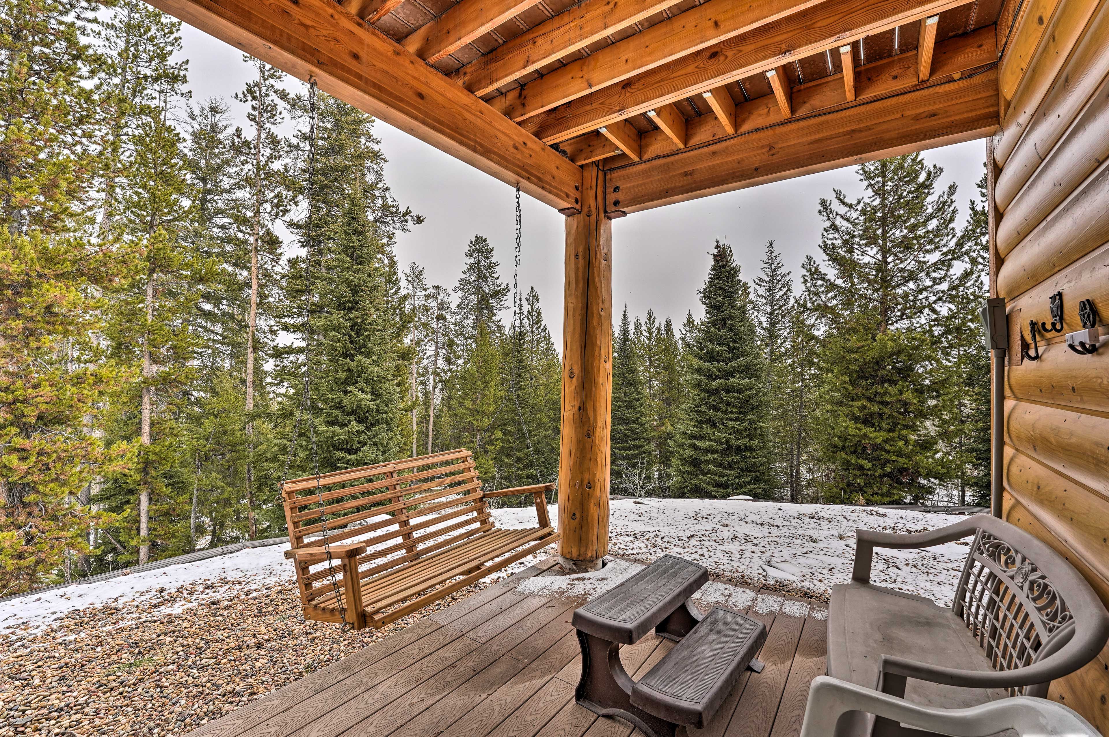 Lower Deck | Outdoor Seating | Porch Swing