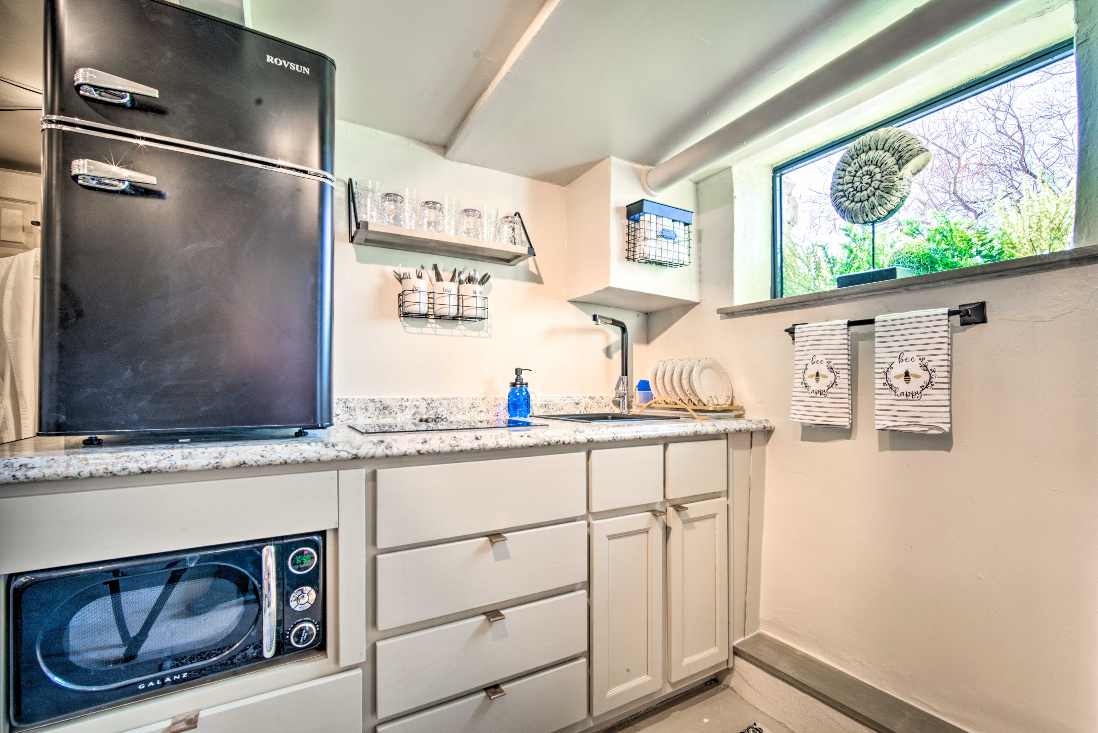 Kitchenette | Well-Equipped | Blender | Crockpot