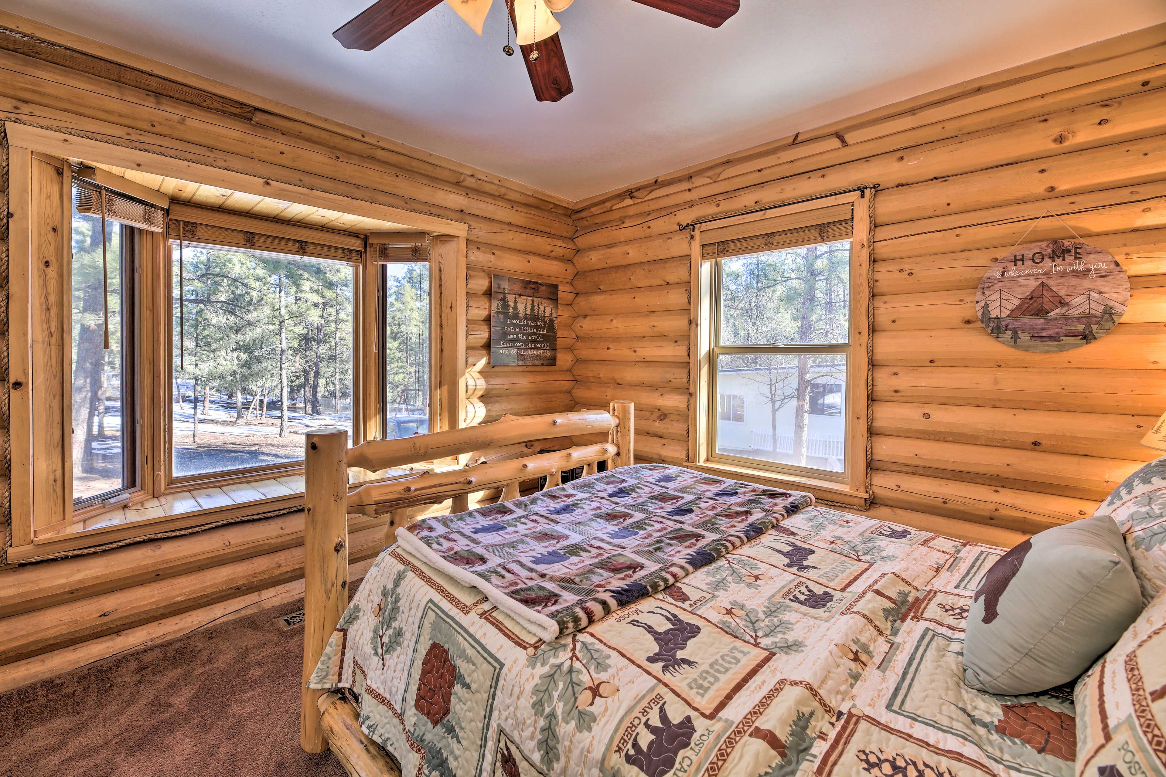 Bedroom 3 | Queen Bed