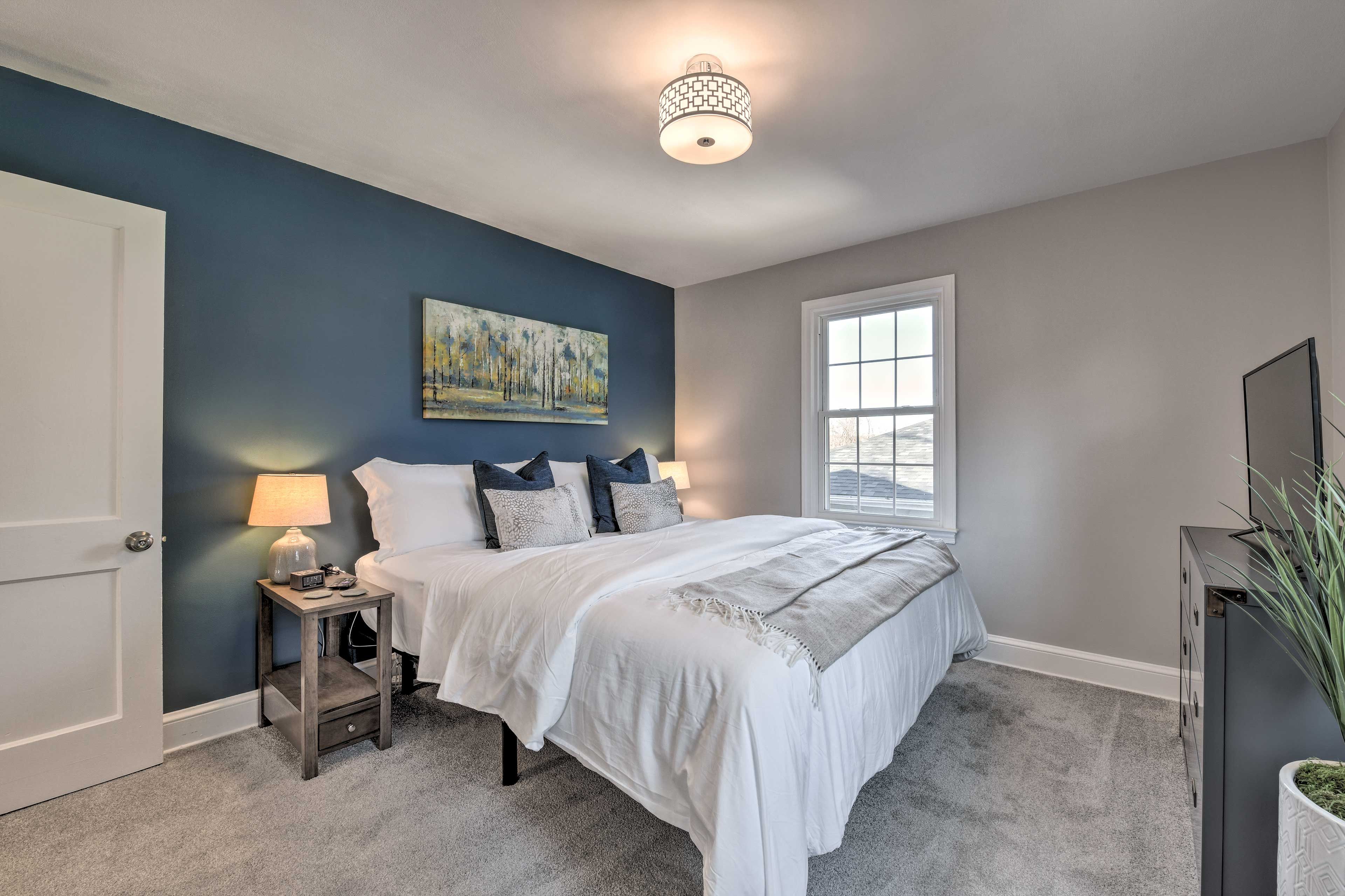 Bedroom 1 | Linens Provided