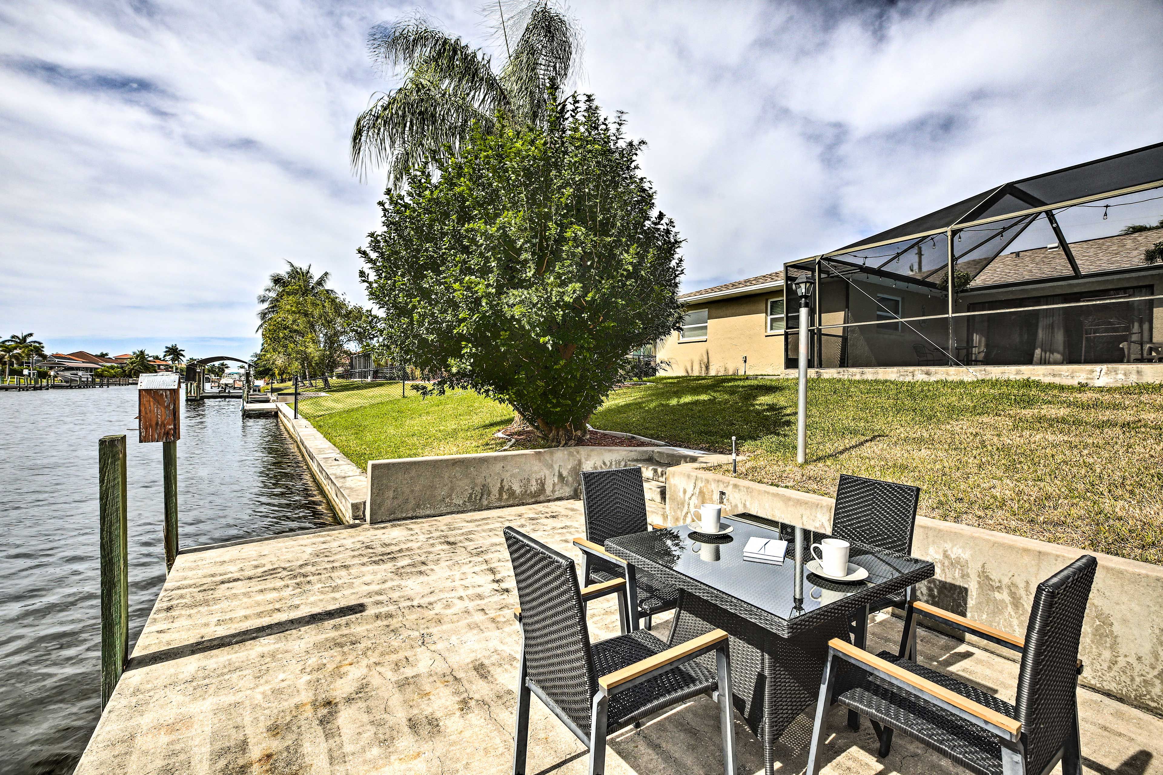 Patio | Canalfront Location