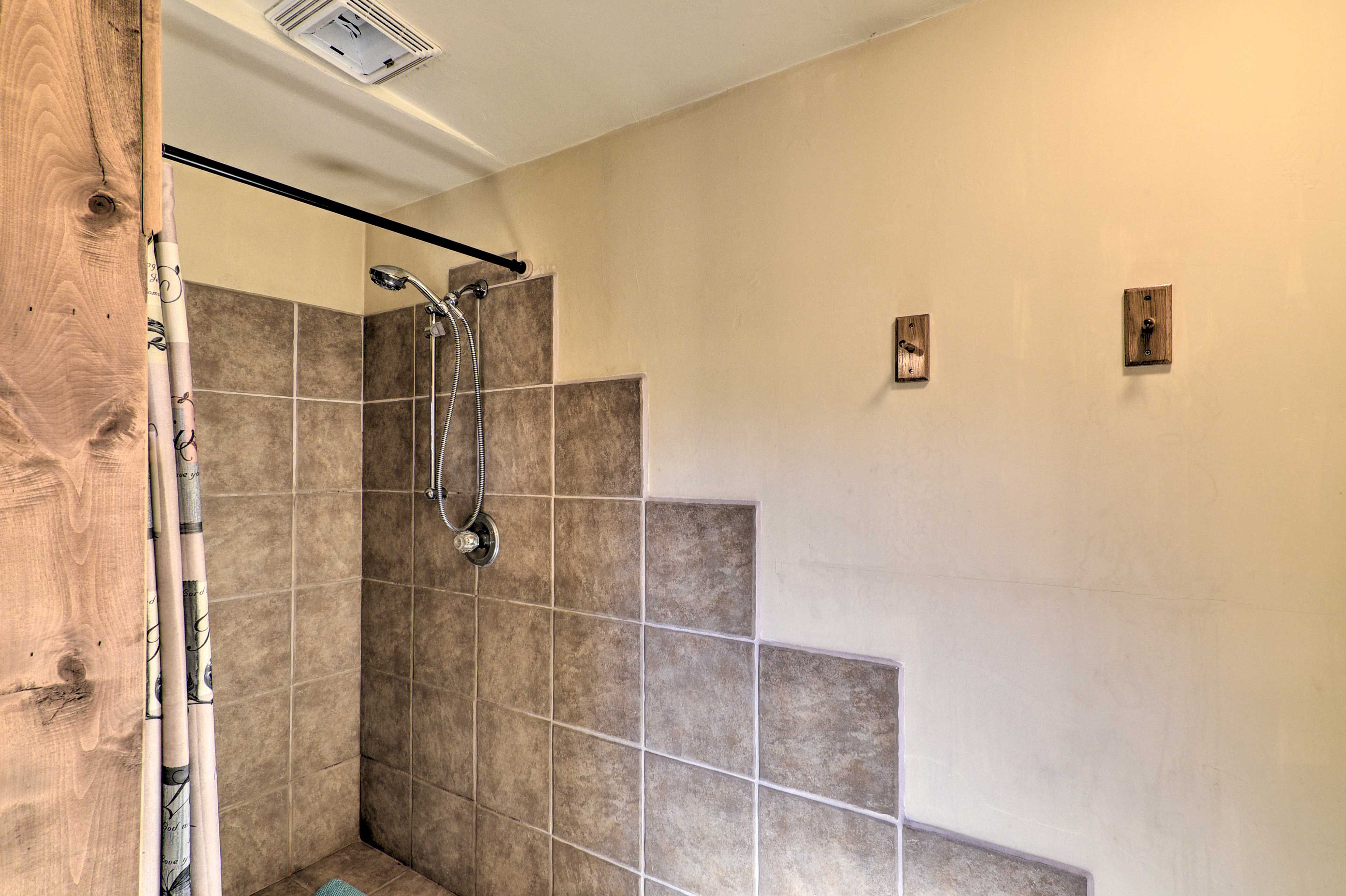 En-Suite Bathroom