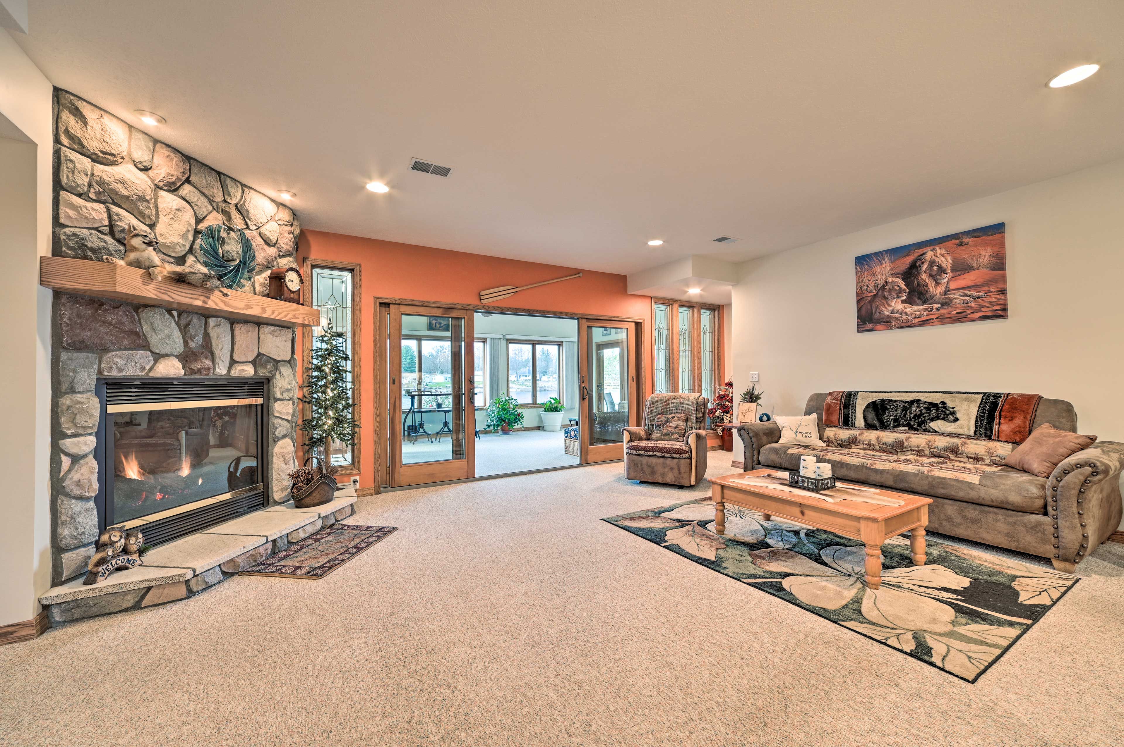 Living Room | Central A/C & Heat