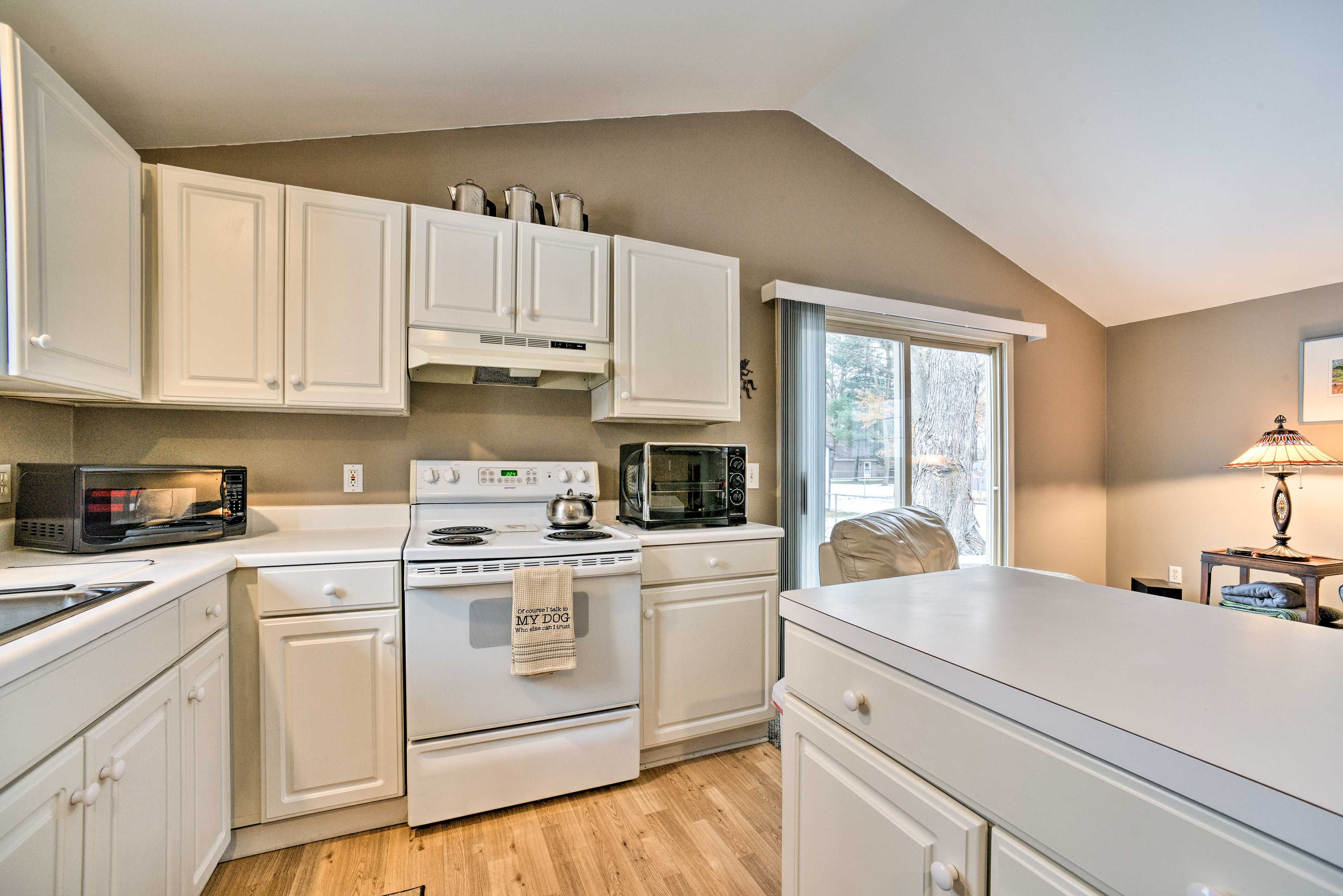 Kitchen | Well-Equipped | Cooking Basics