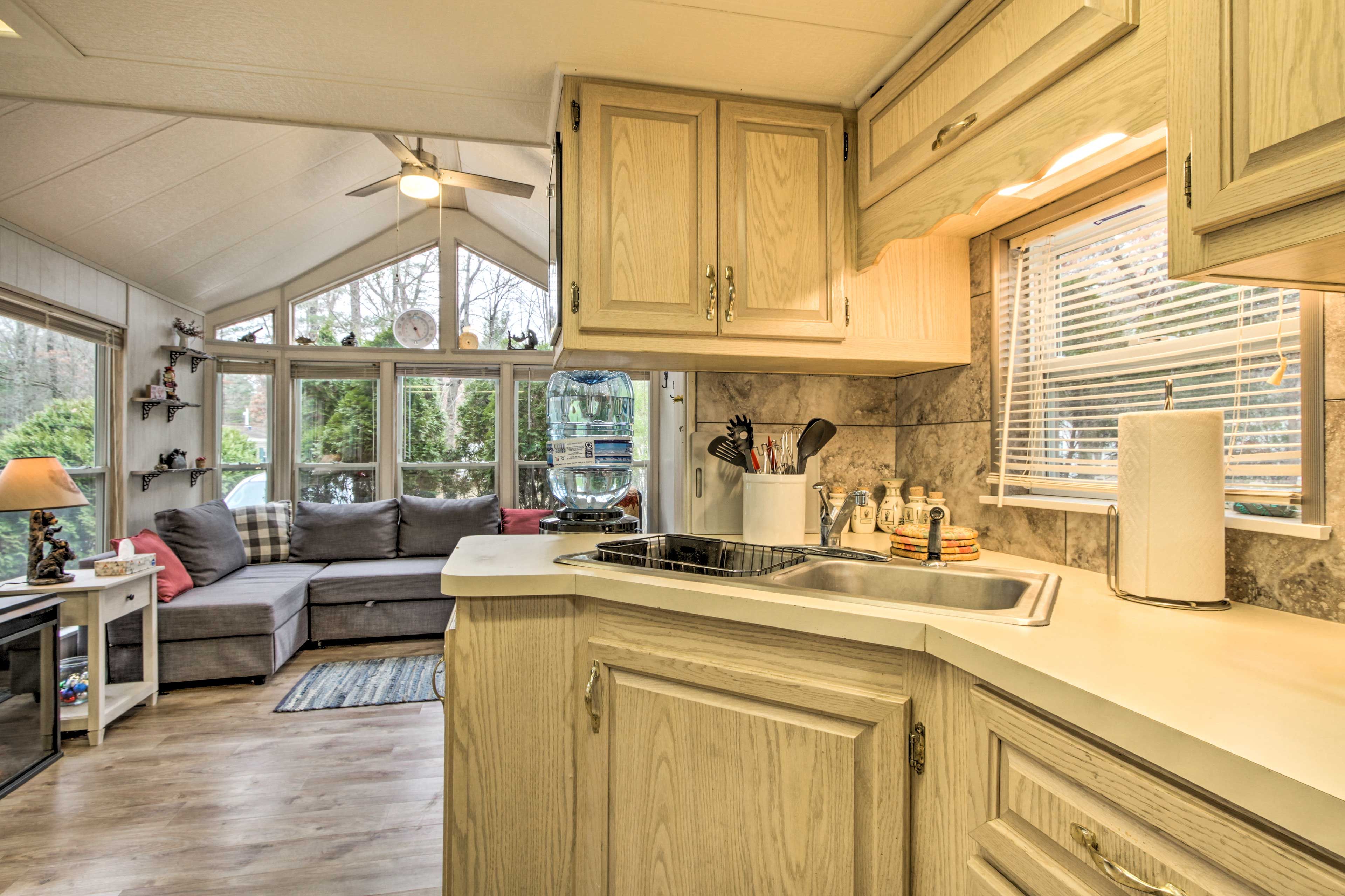 Well-Equipped Kitchen