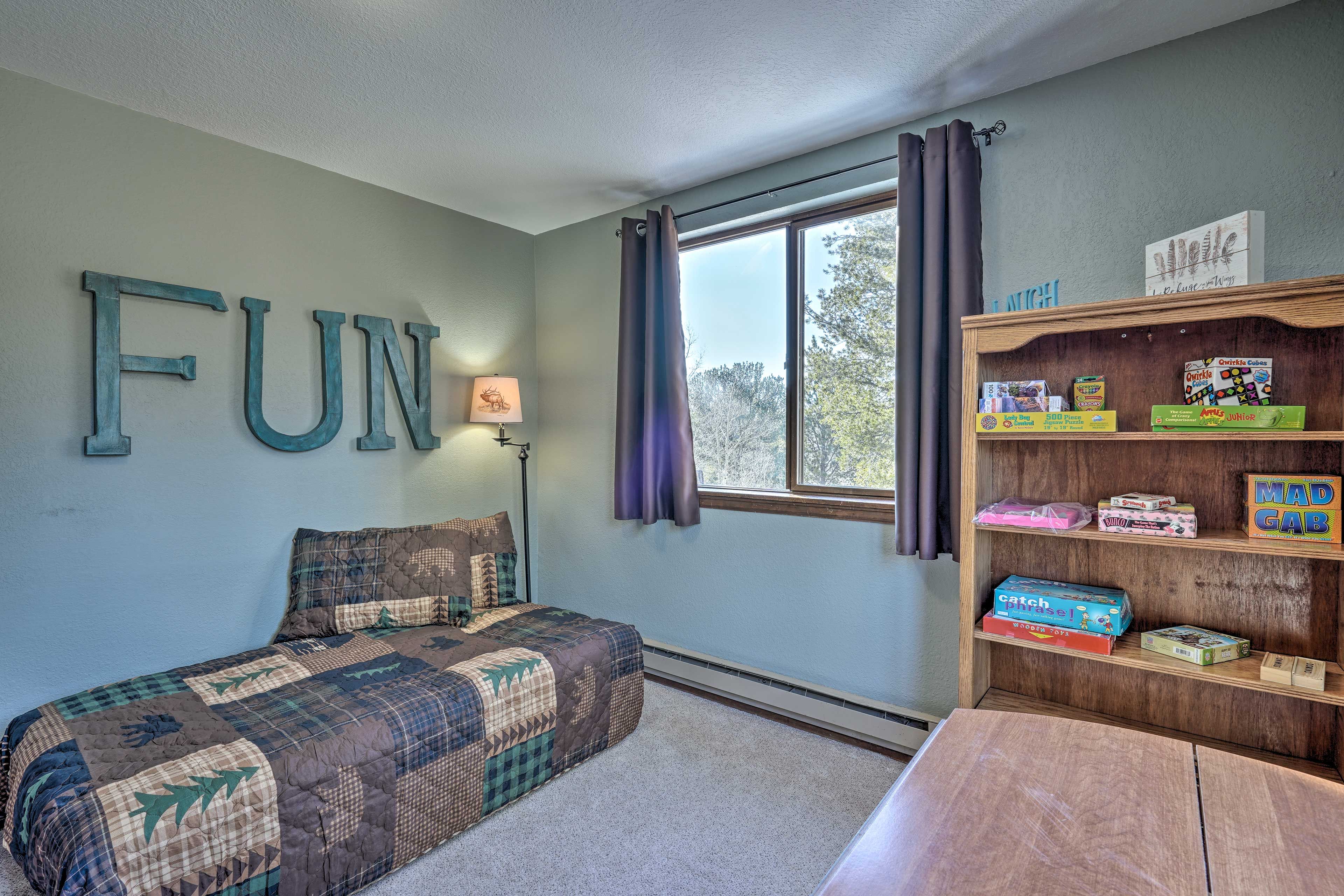 Bedroom 3 | Board Games