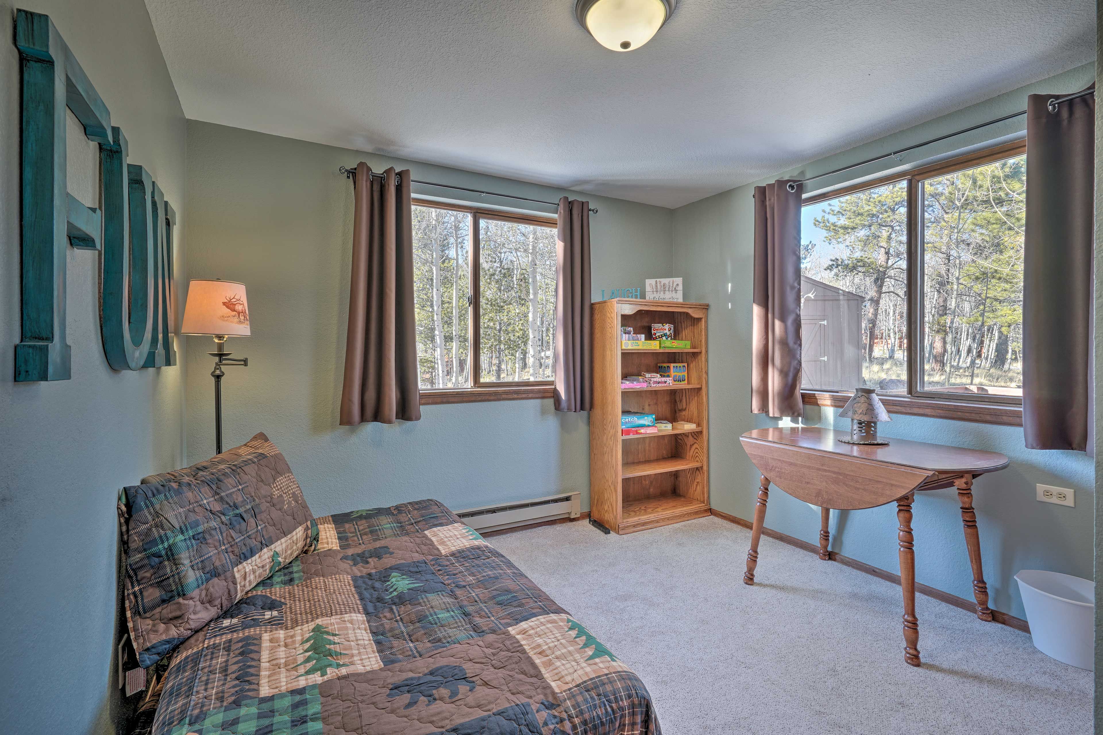 Bedroom 3 | Additional Sleeping | Pack ‘n Play