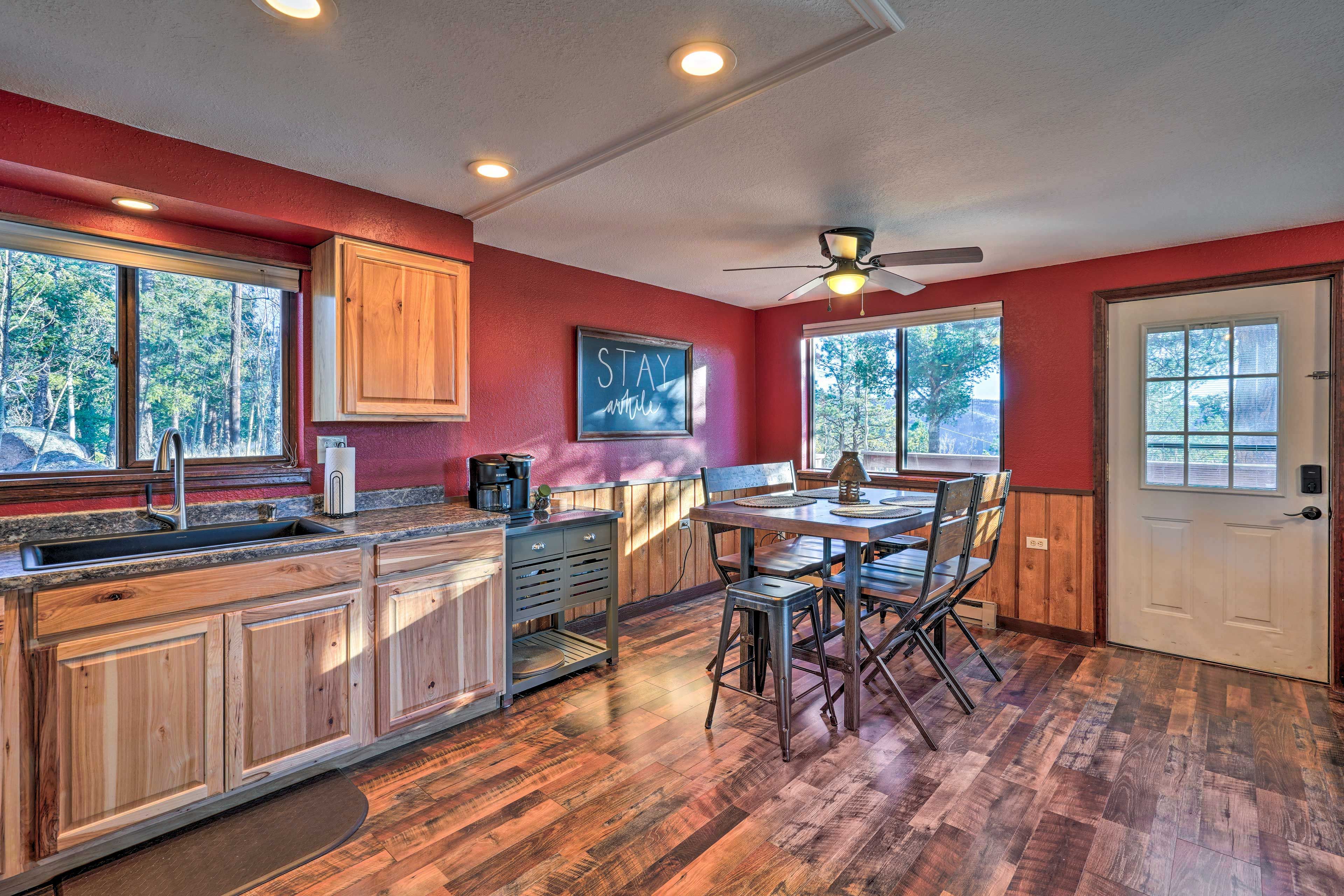 Well-Equipped Kitchen | Trash Bags & Paper Towels