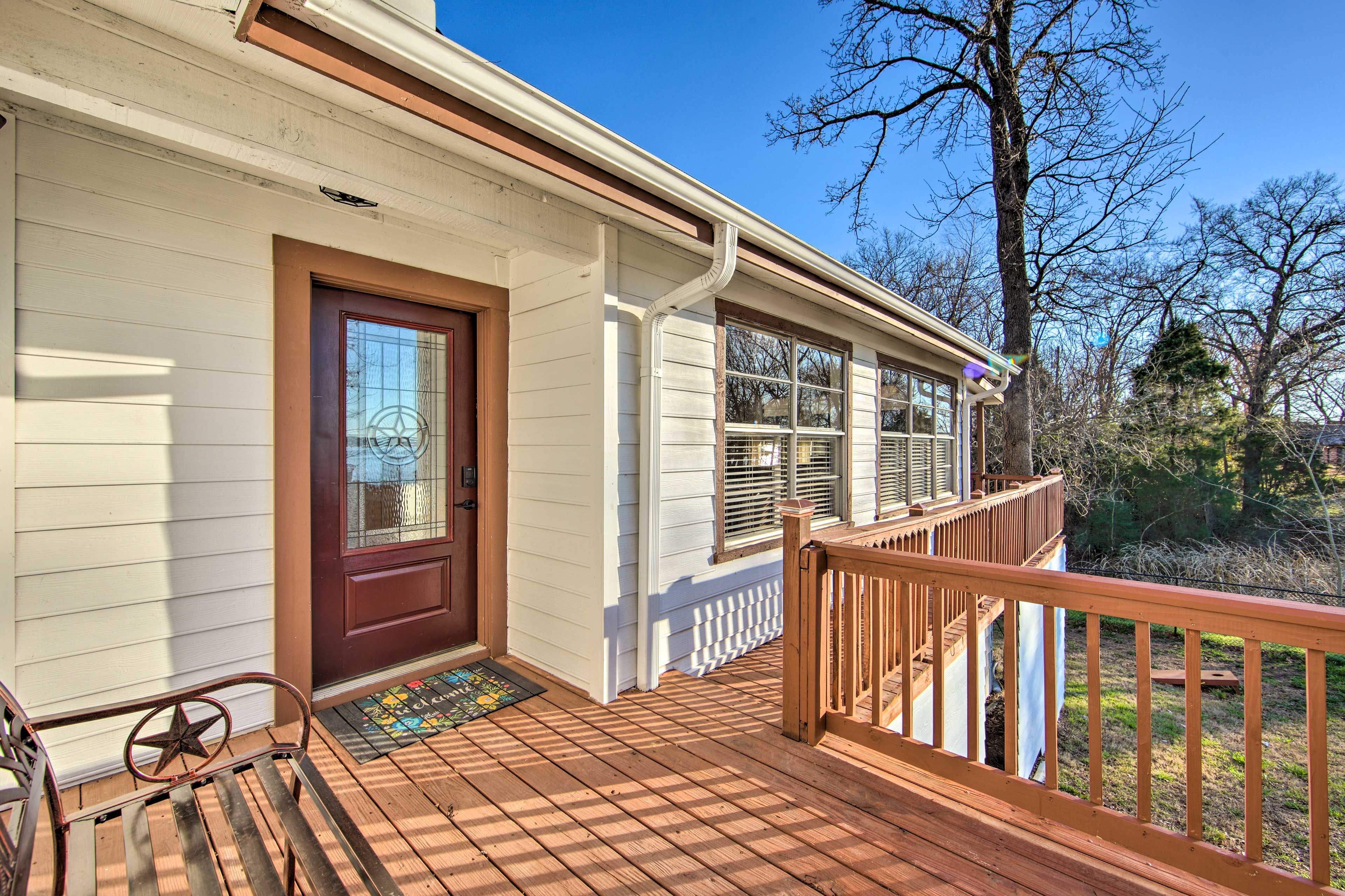 Front Entrance | Keyless Entry