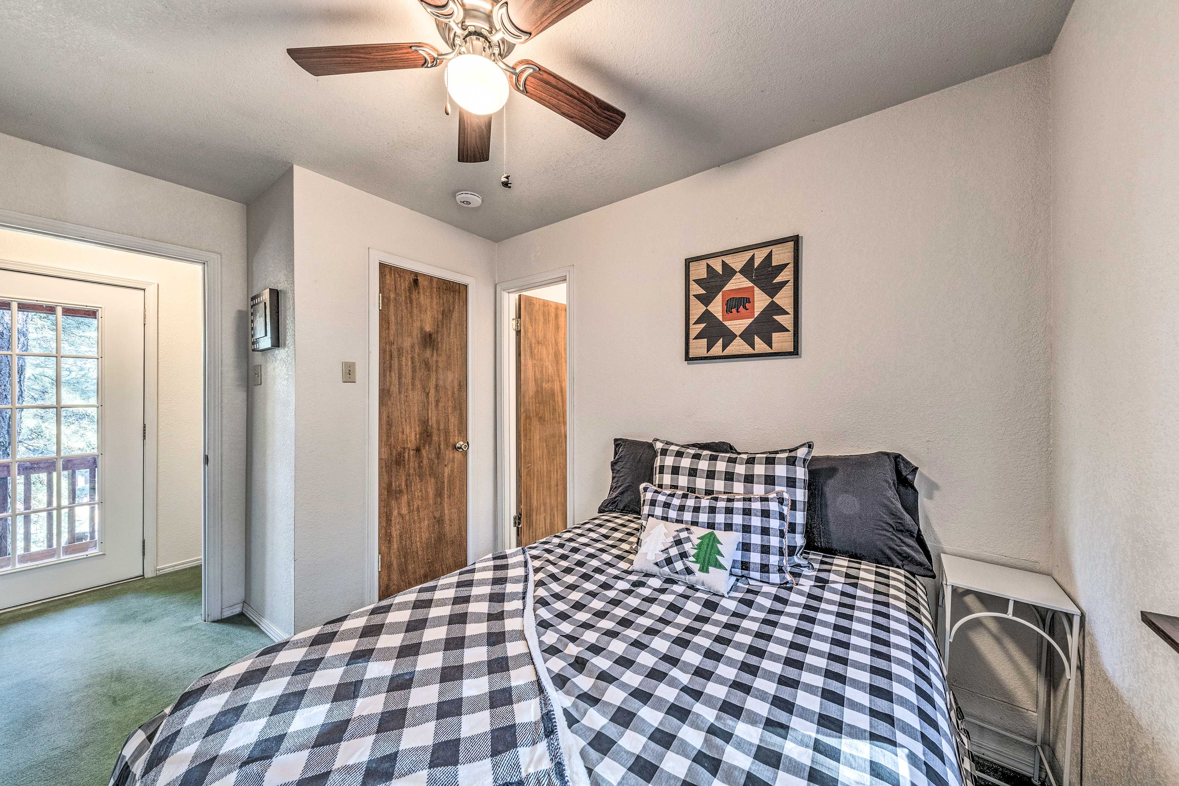 Bedroom 2 | Full Bed