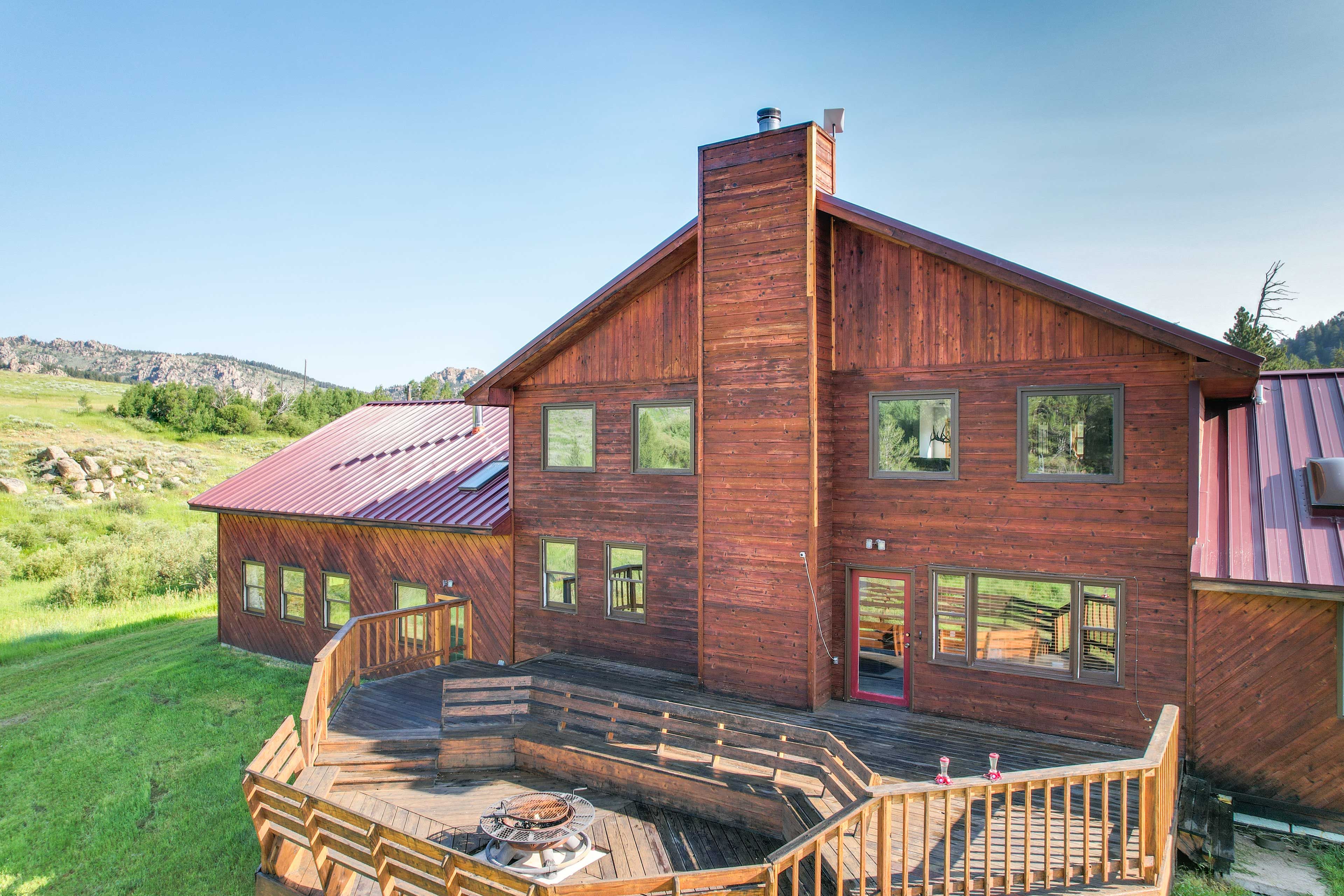 Cabin Exterior | Stairs Required