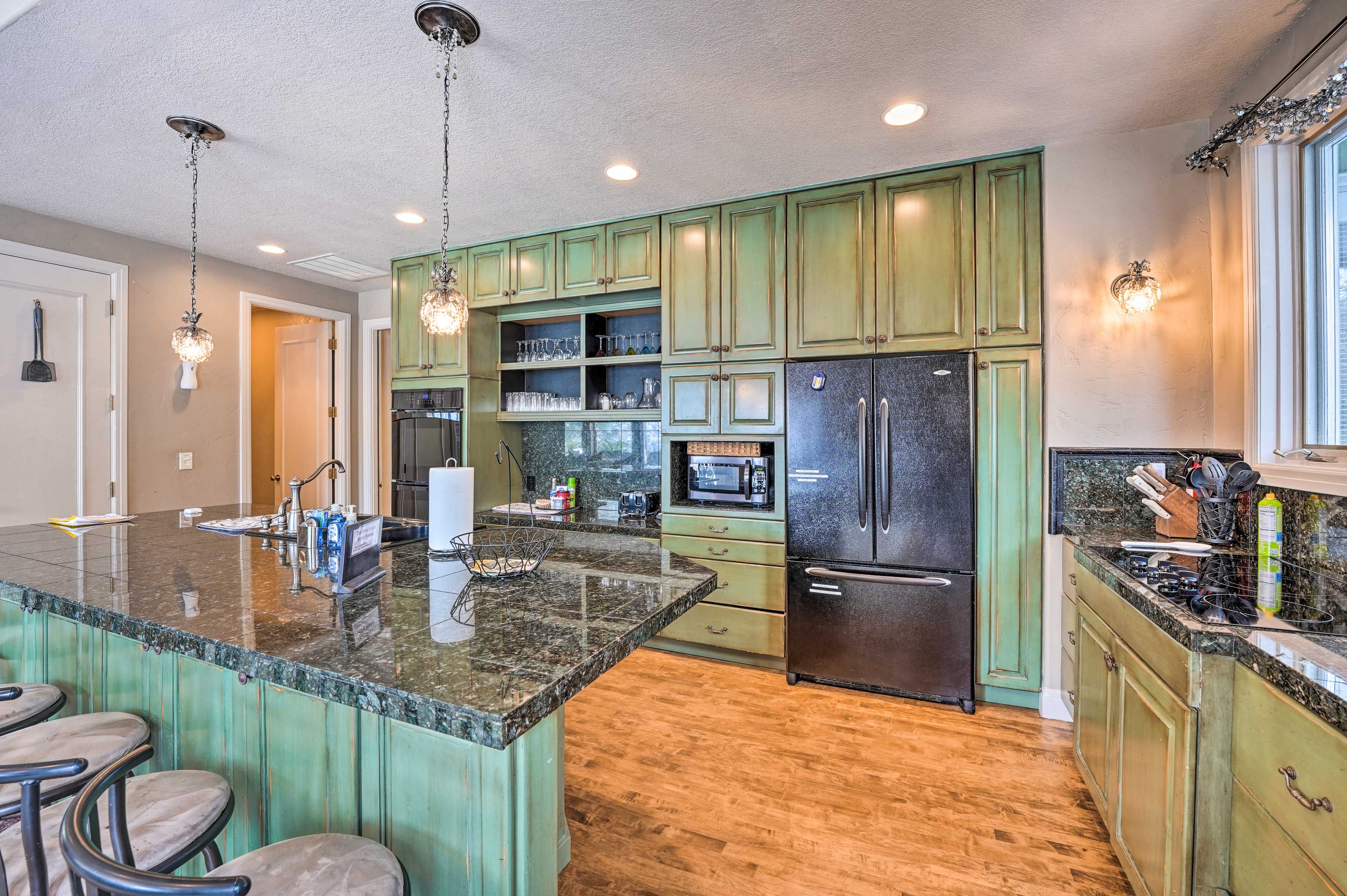 Kitchen | Fully Equipped