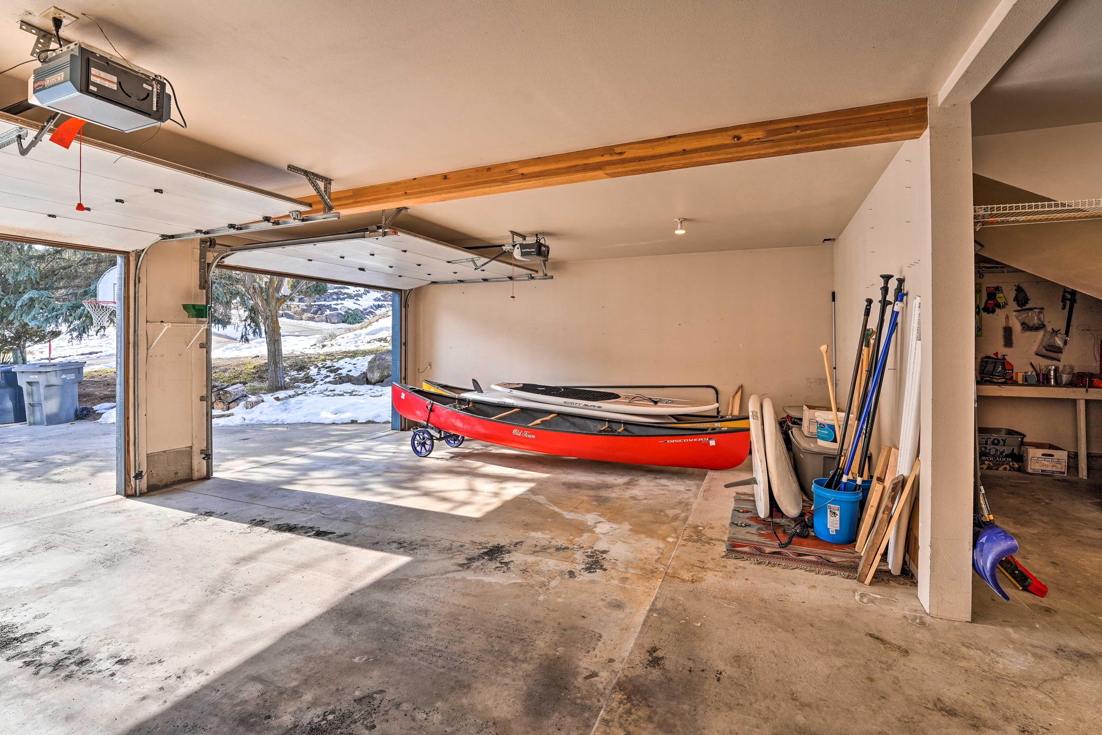 Garage Parking (1 Vehicle)