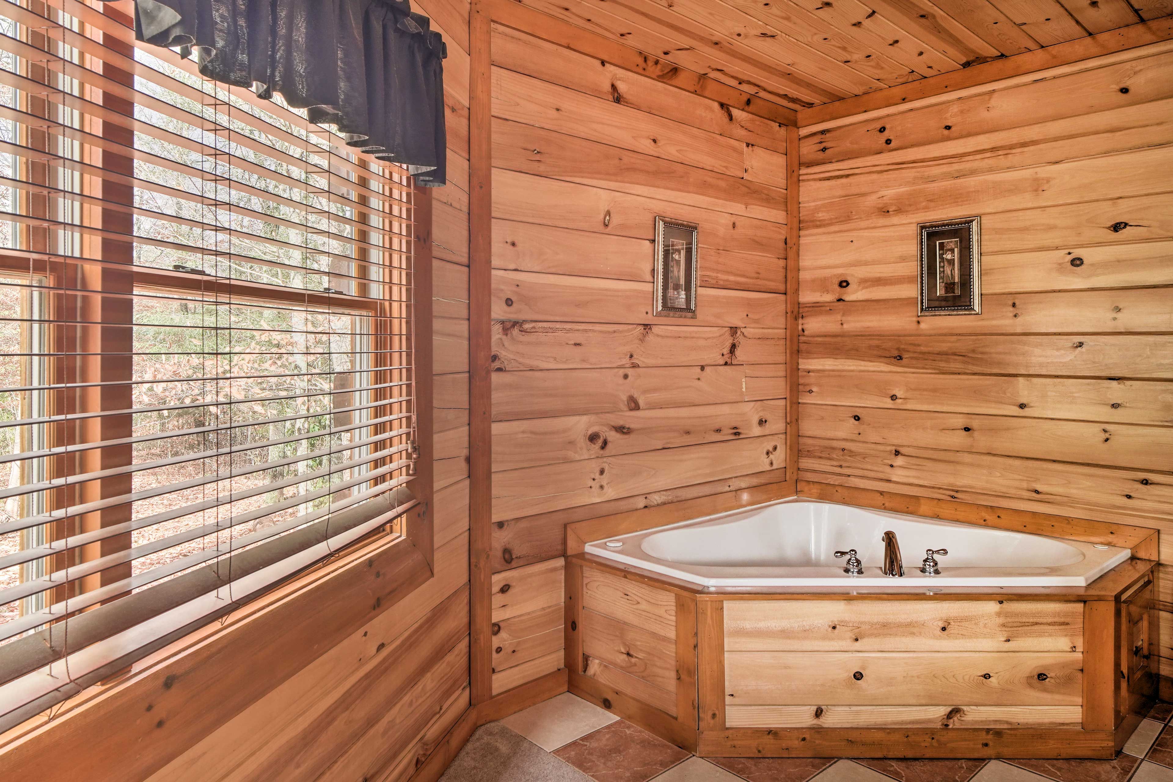 Jetted Tub