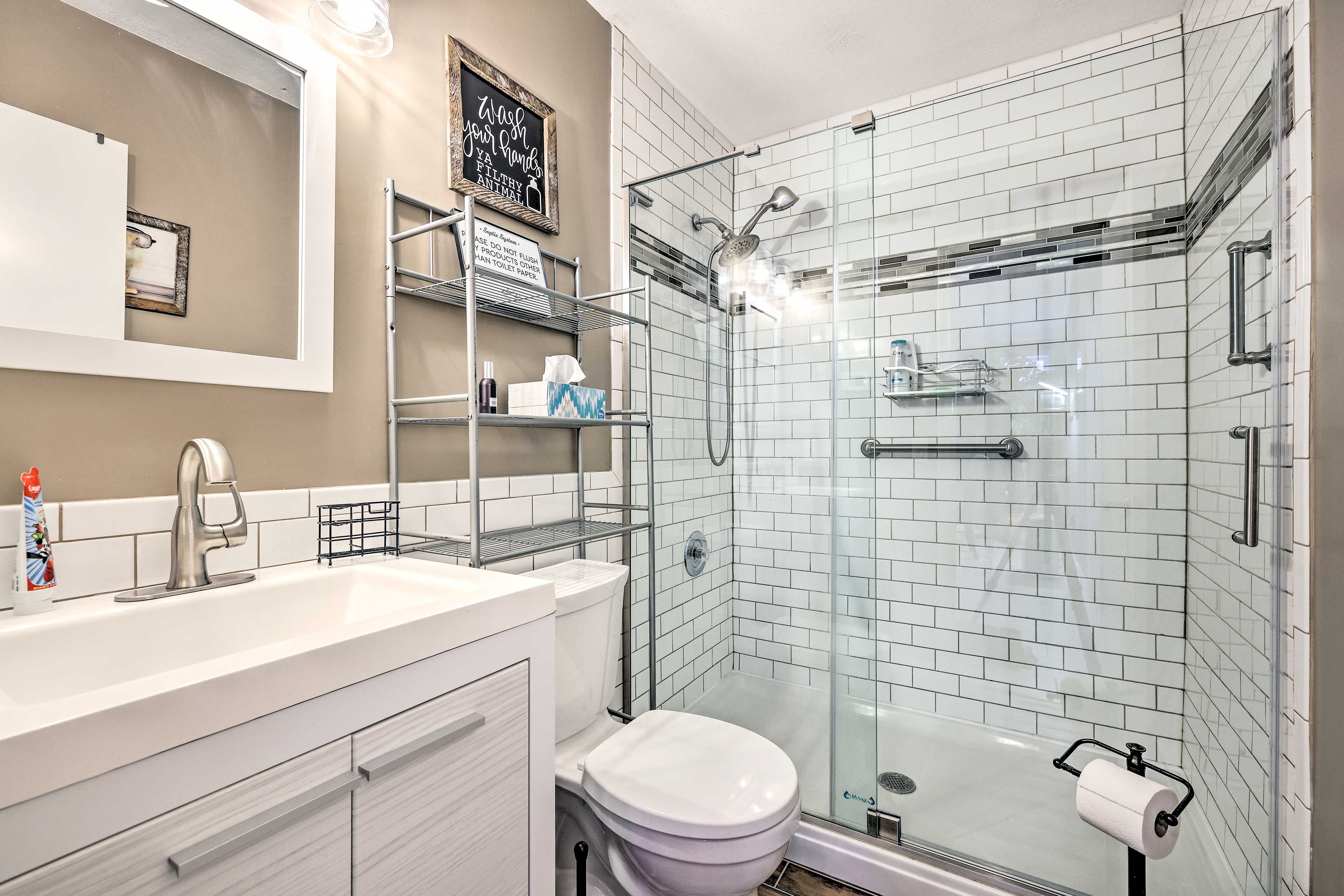 Full Bathroom