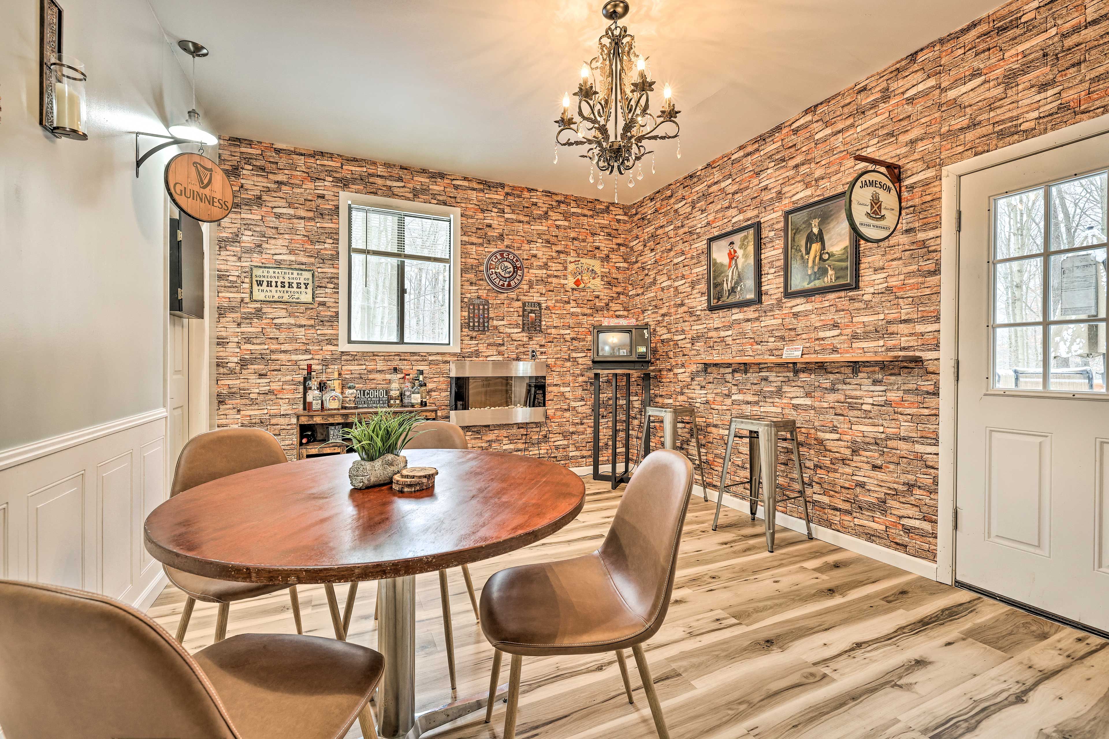 Game Room | Electric Fireplace