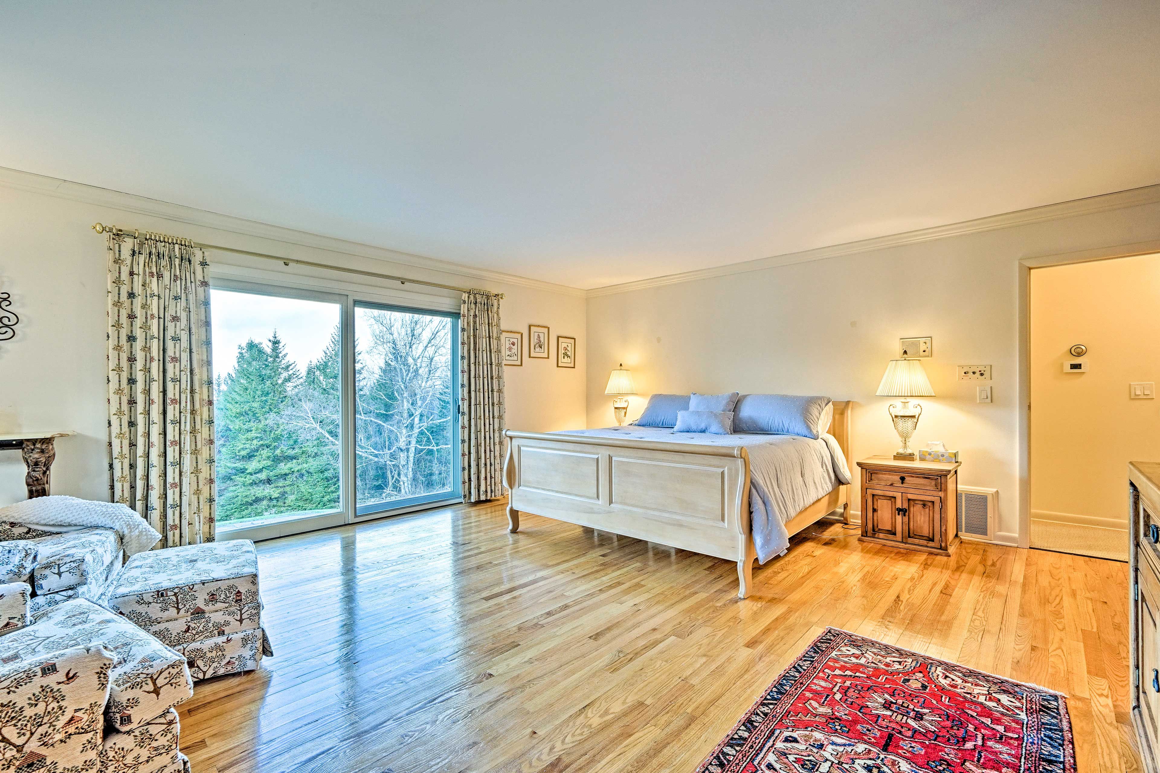 Bedroom 1 | King Bed | Linens Provided | 2nd Floor