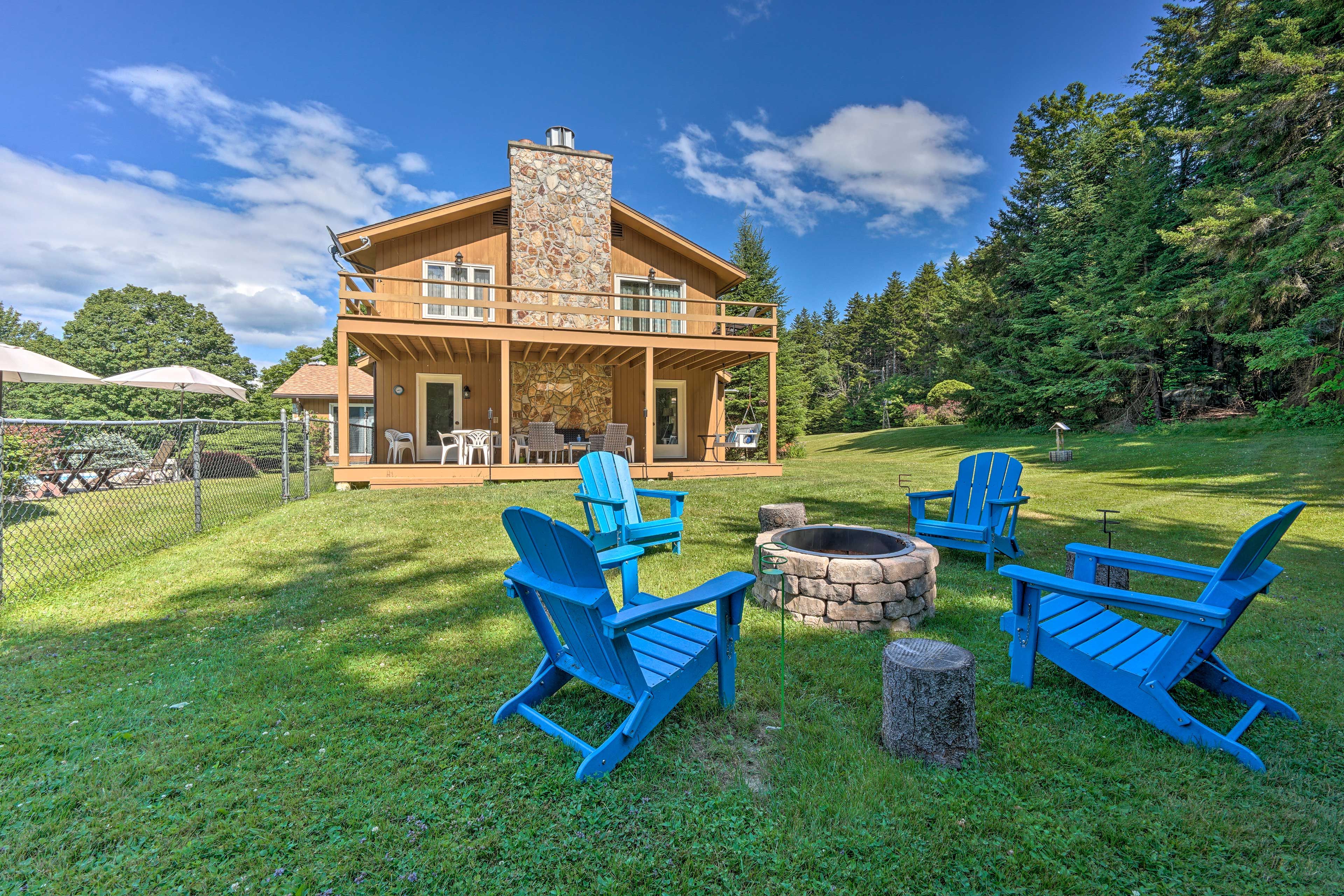 Backyard | Fire Pit