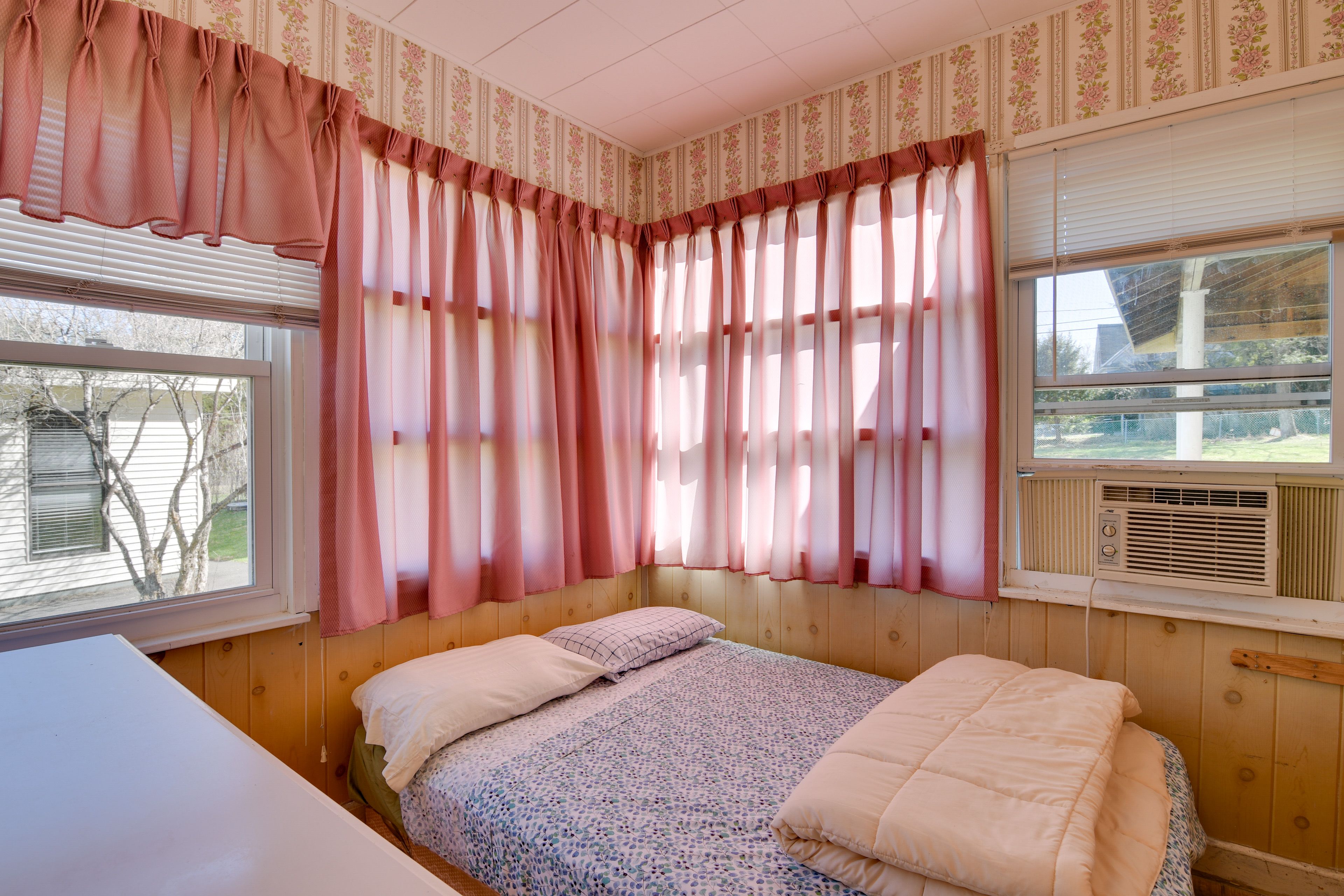 Bedroom 1 | Full Bed | Window A/C Units