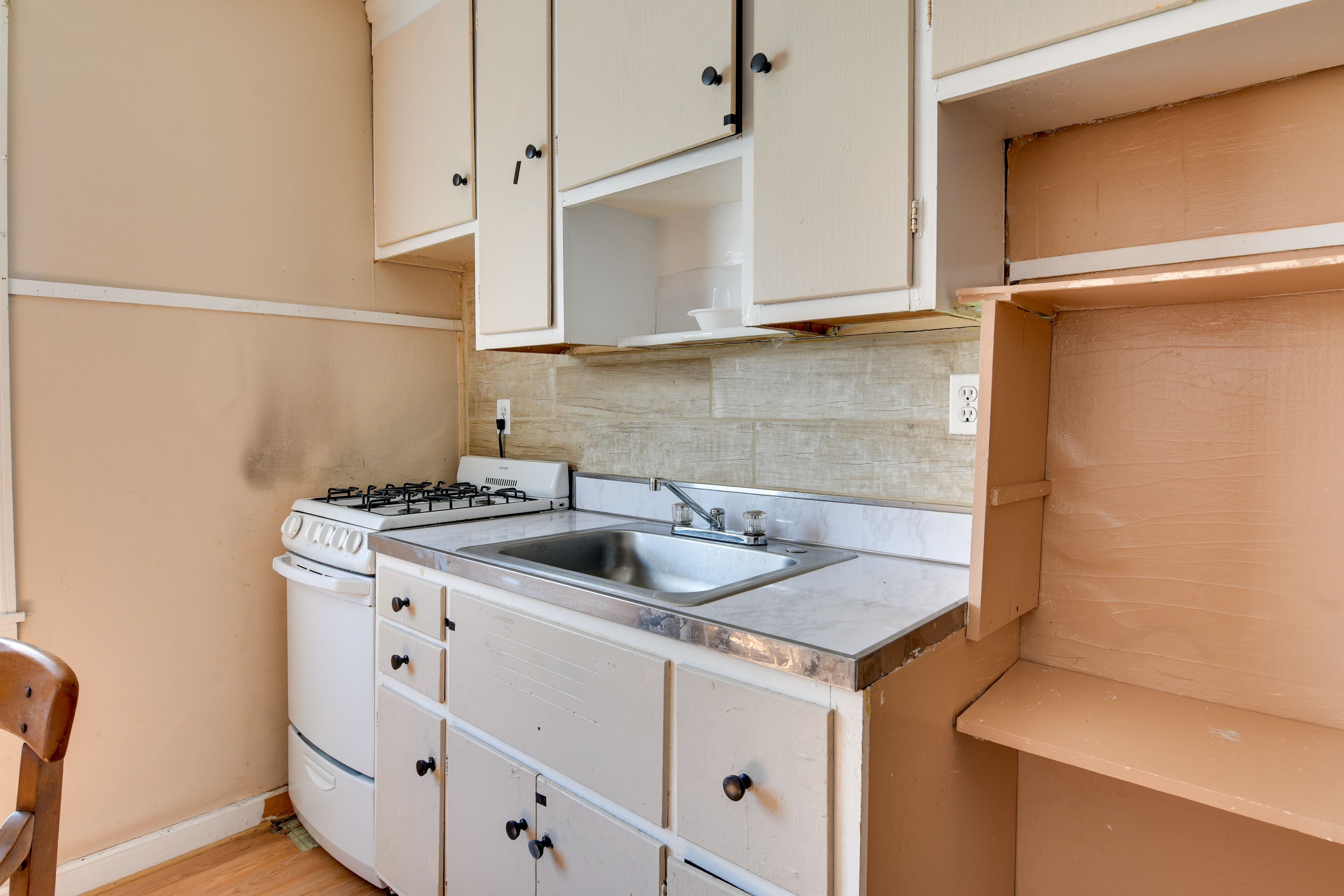 Kitchen | Refrigerator | Drip Coffee Maker