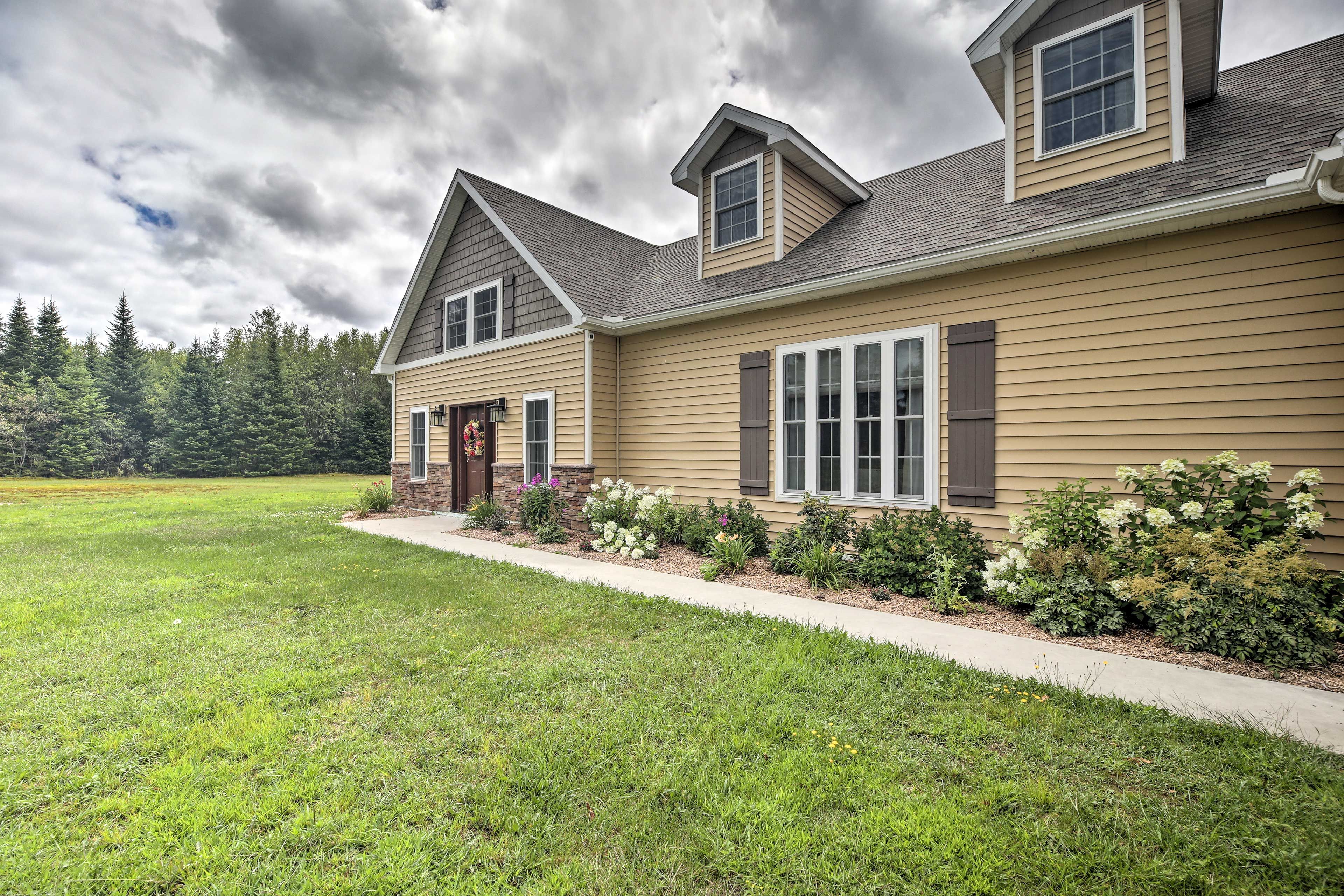 Private Acreage