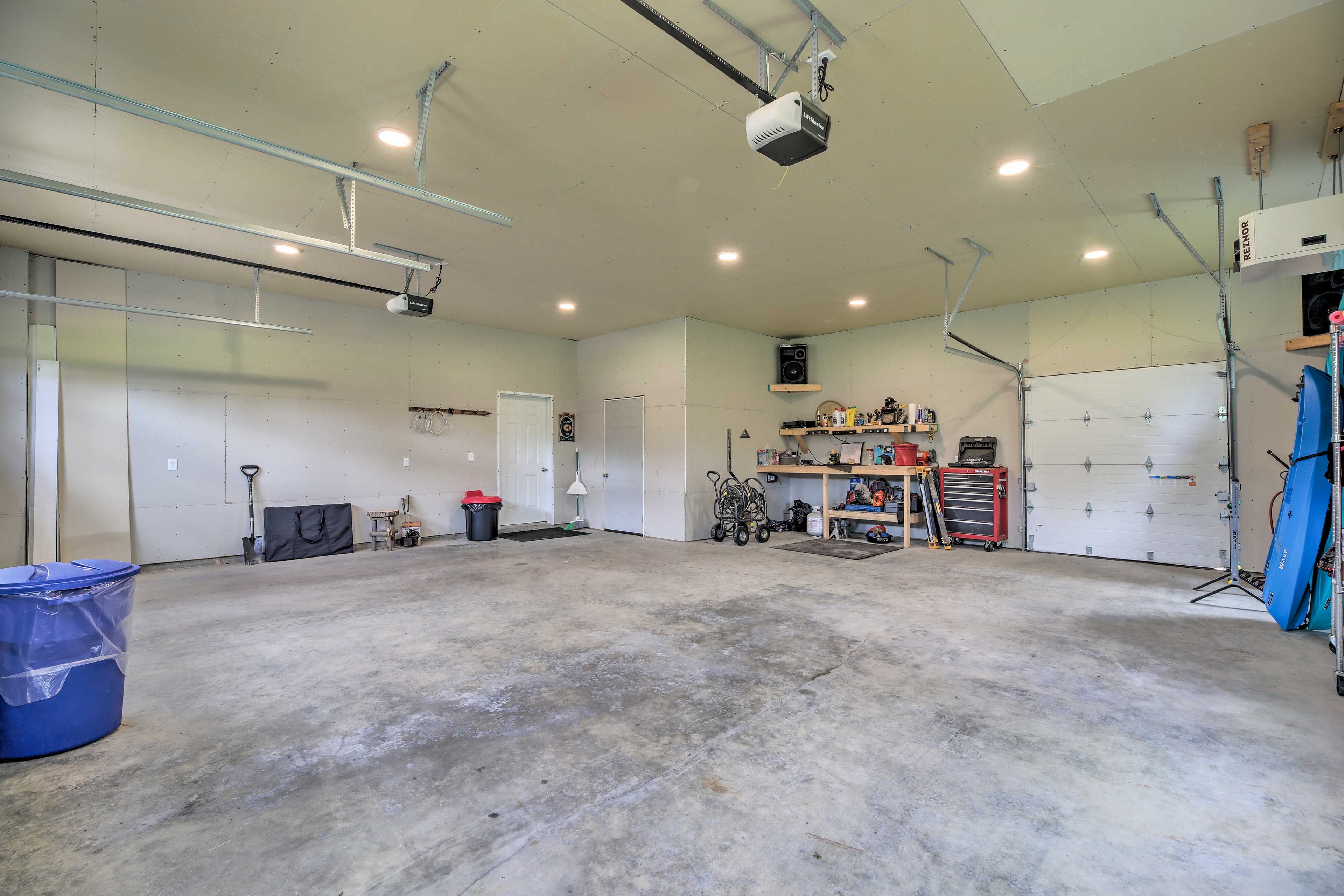 Exterior | Heated Garage (2 Vehicles) | Driveway (6 Vehicles)