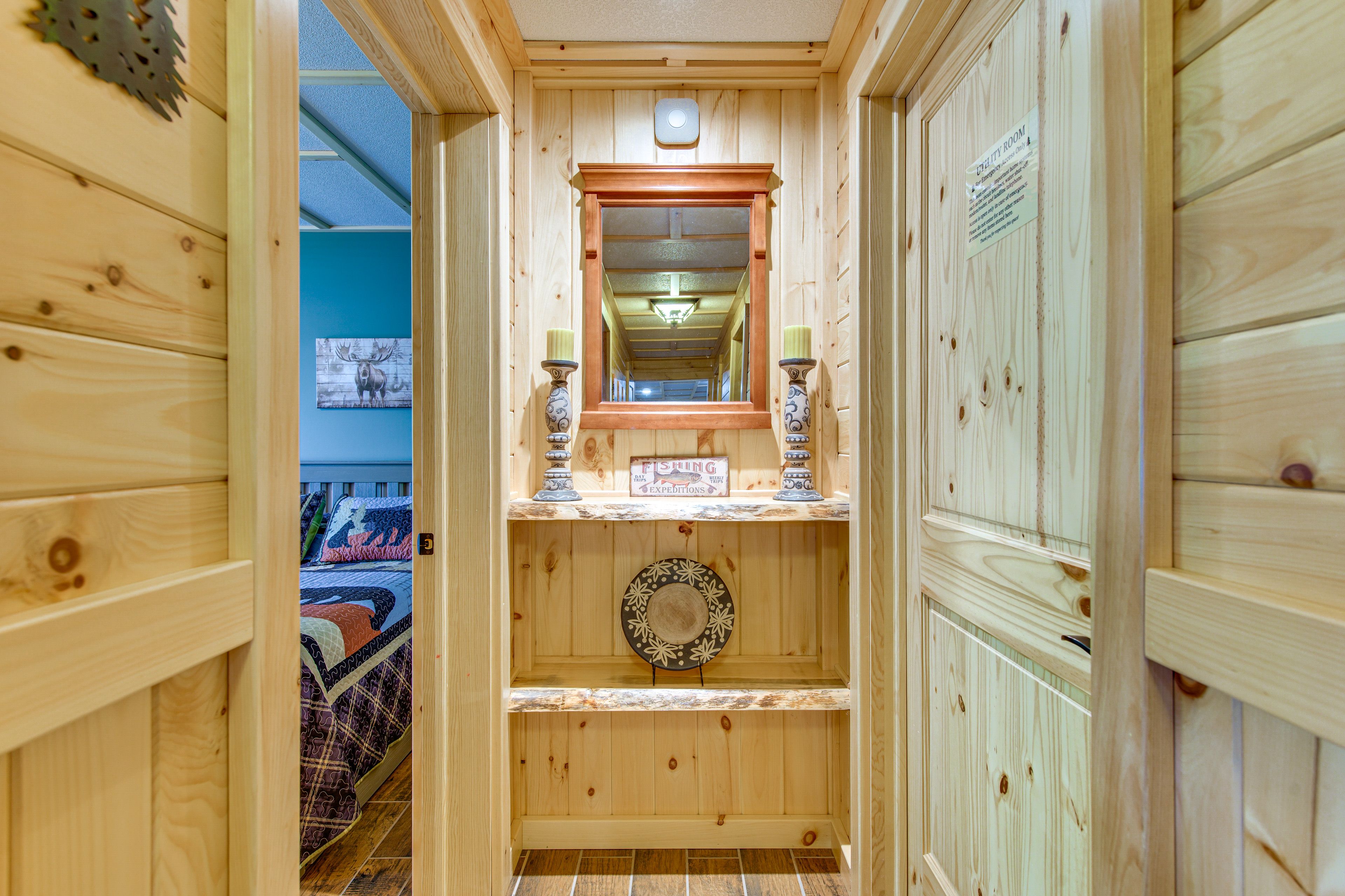 Hallway | Main Level