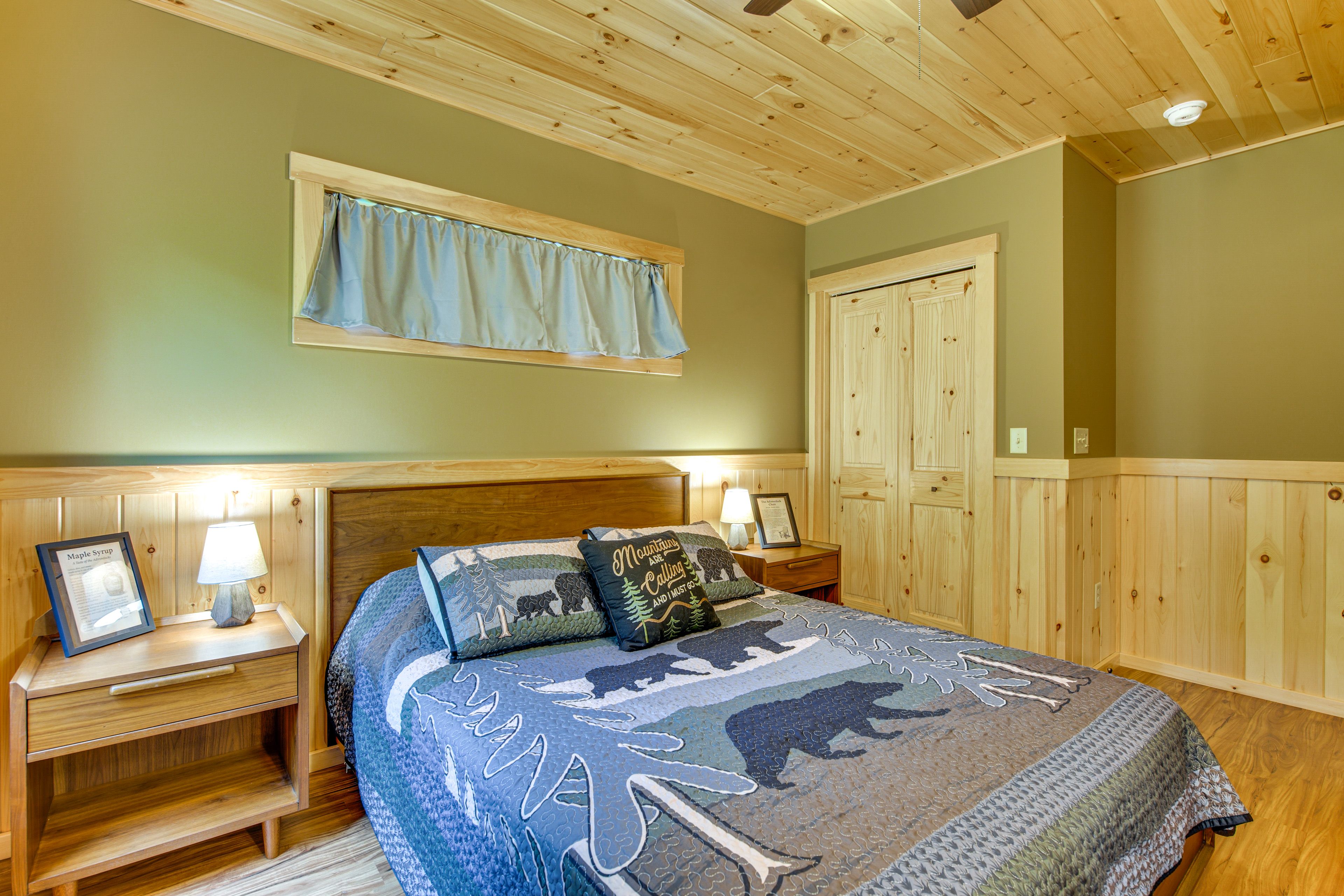 Bedroom 2 | Queen Bed | Main Level