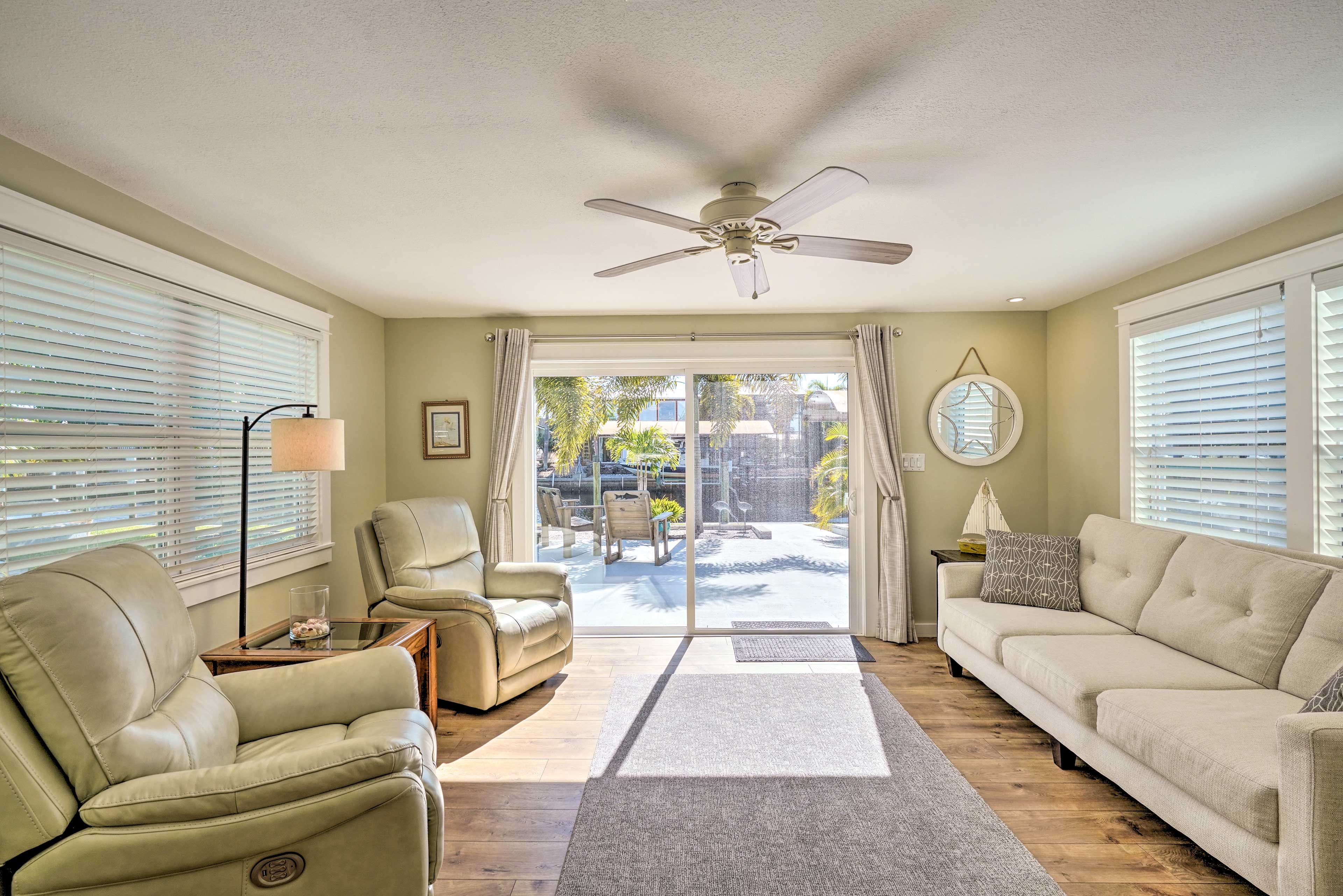 Sunroom | 1 Step Down to Access