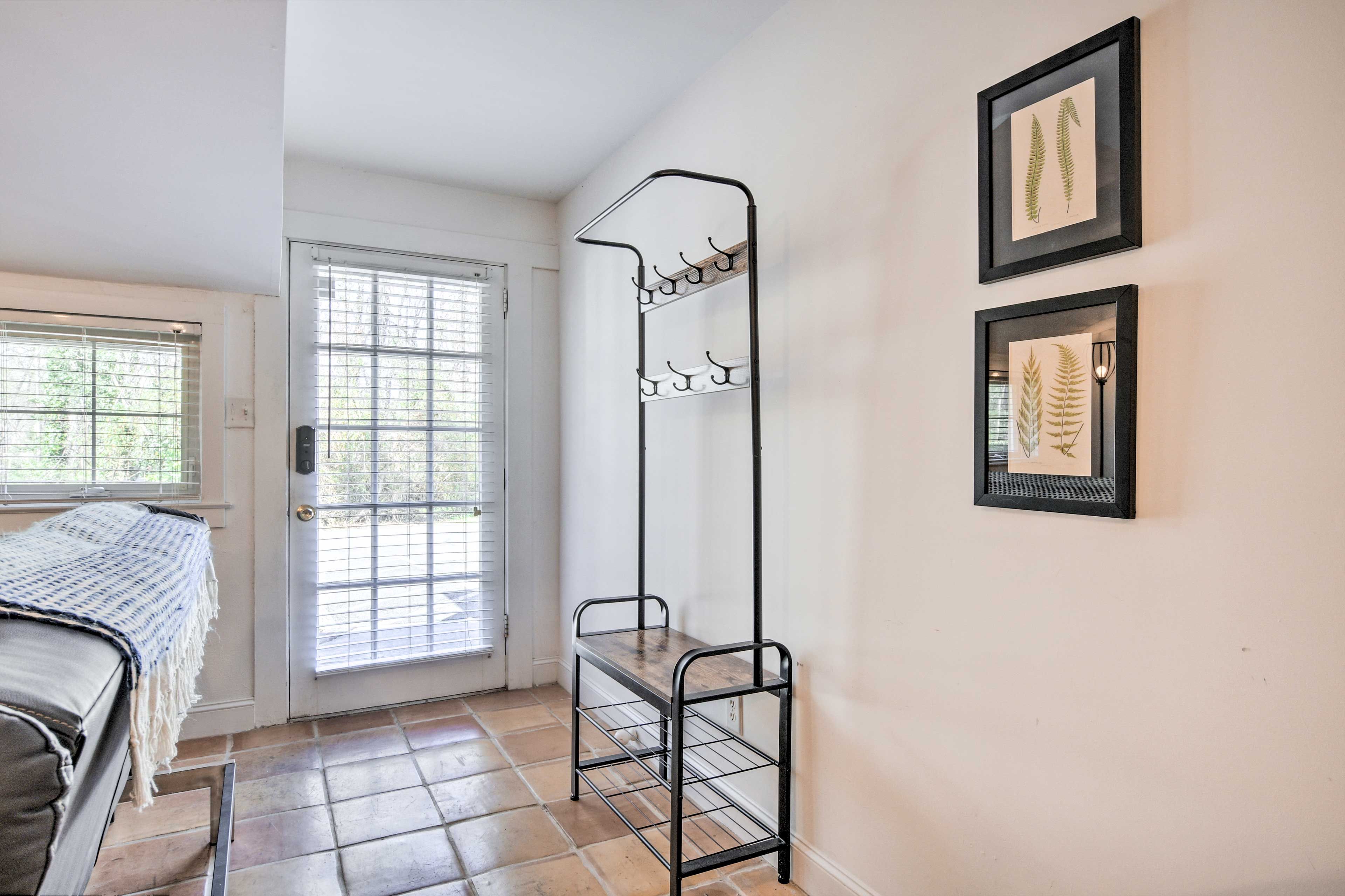 Coat & Shoe Rack