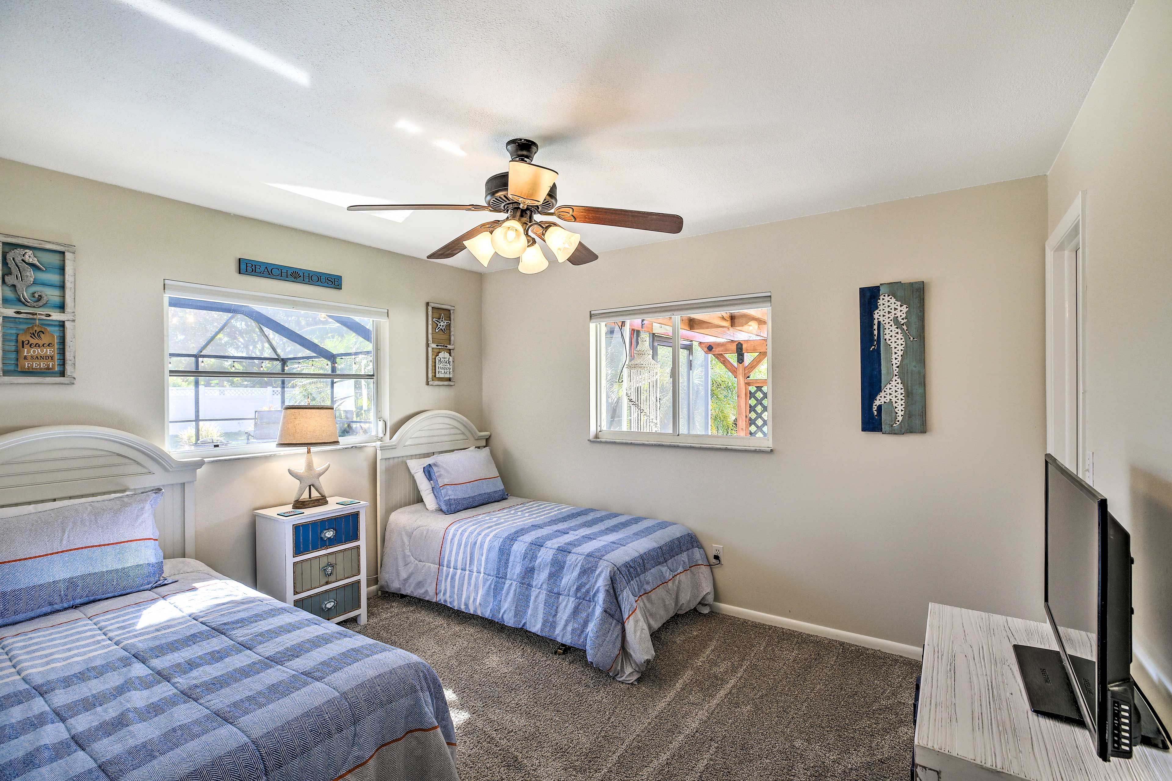 Bedroom 3 | 2 Twin Beds