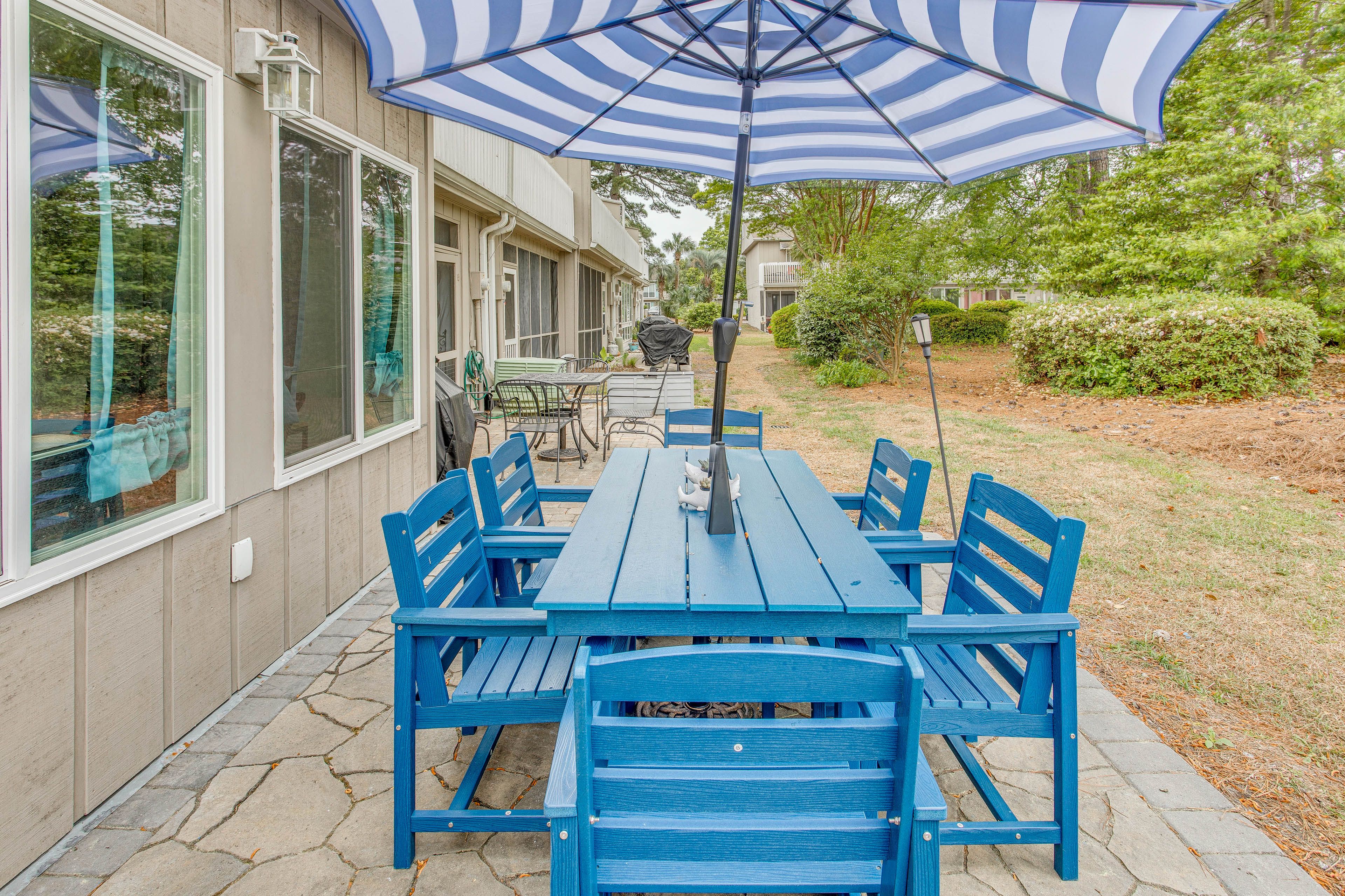 Patio | Dining Area | Gas Grill