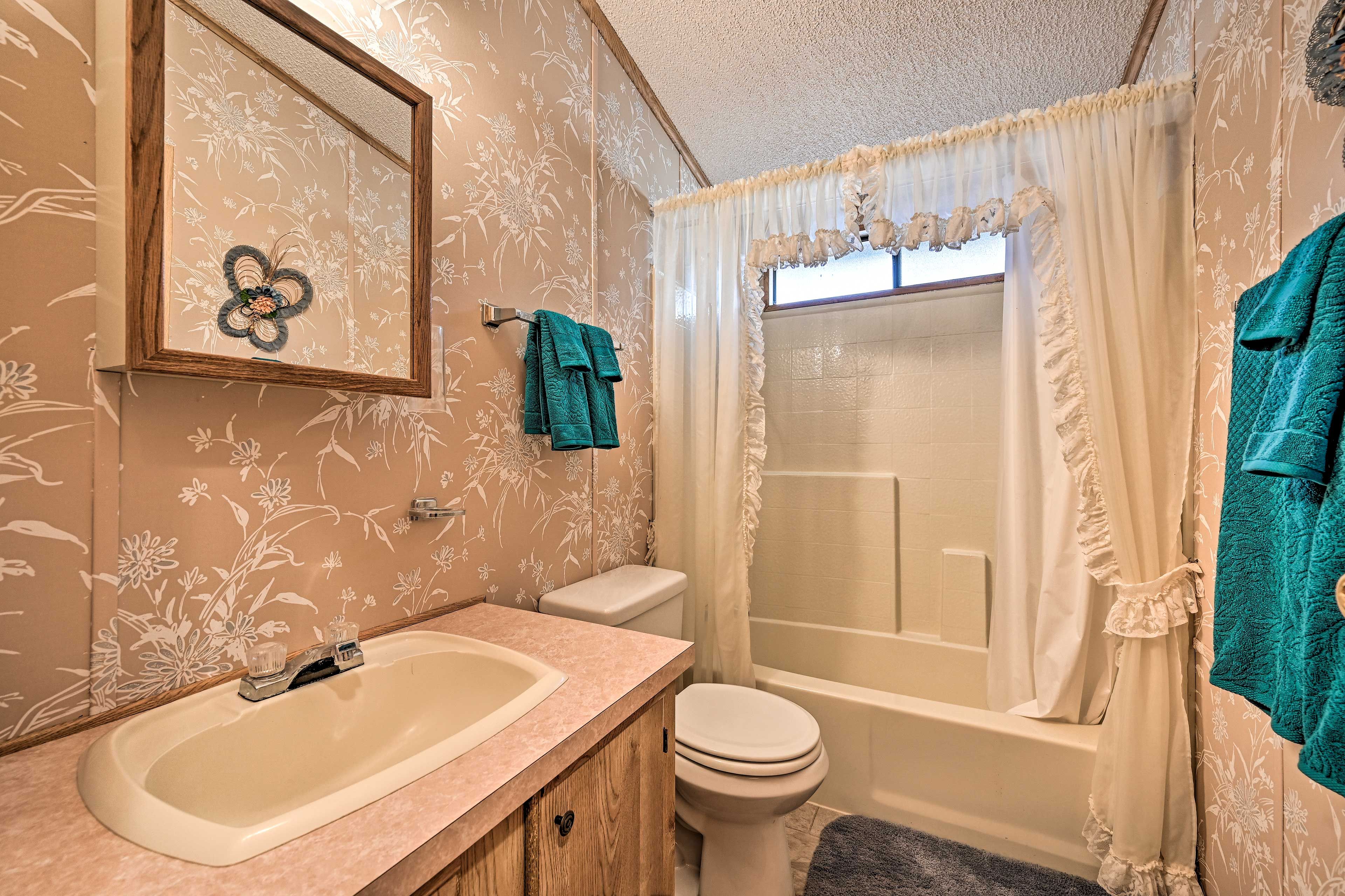 Full Bathroom