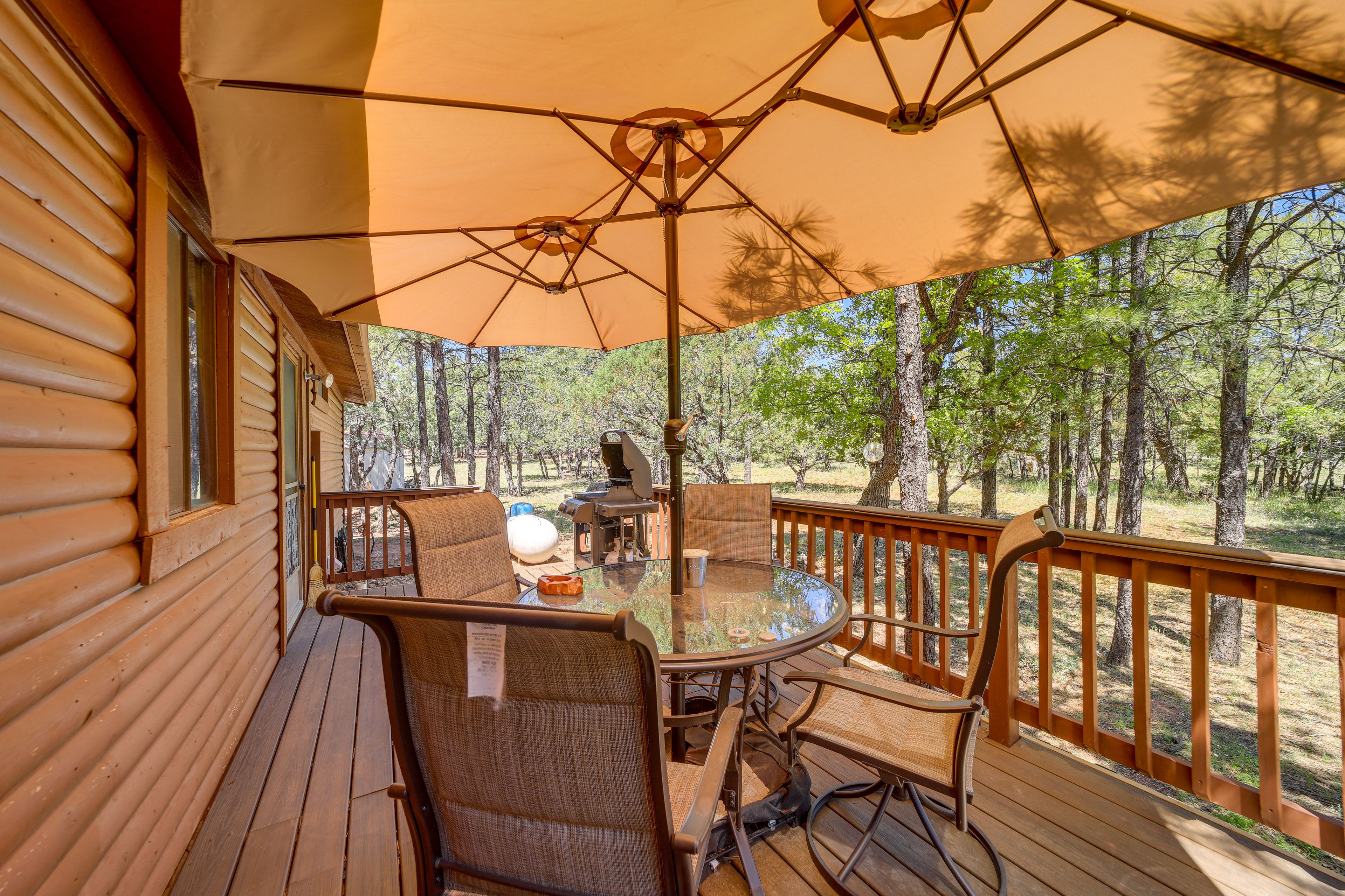 Private Deck | Gas Grill