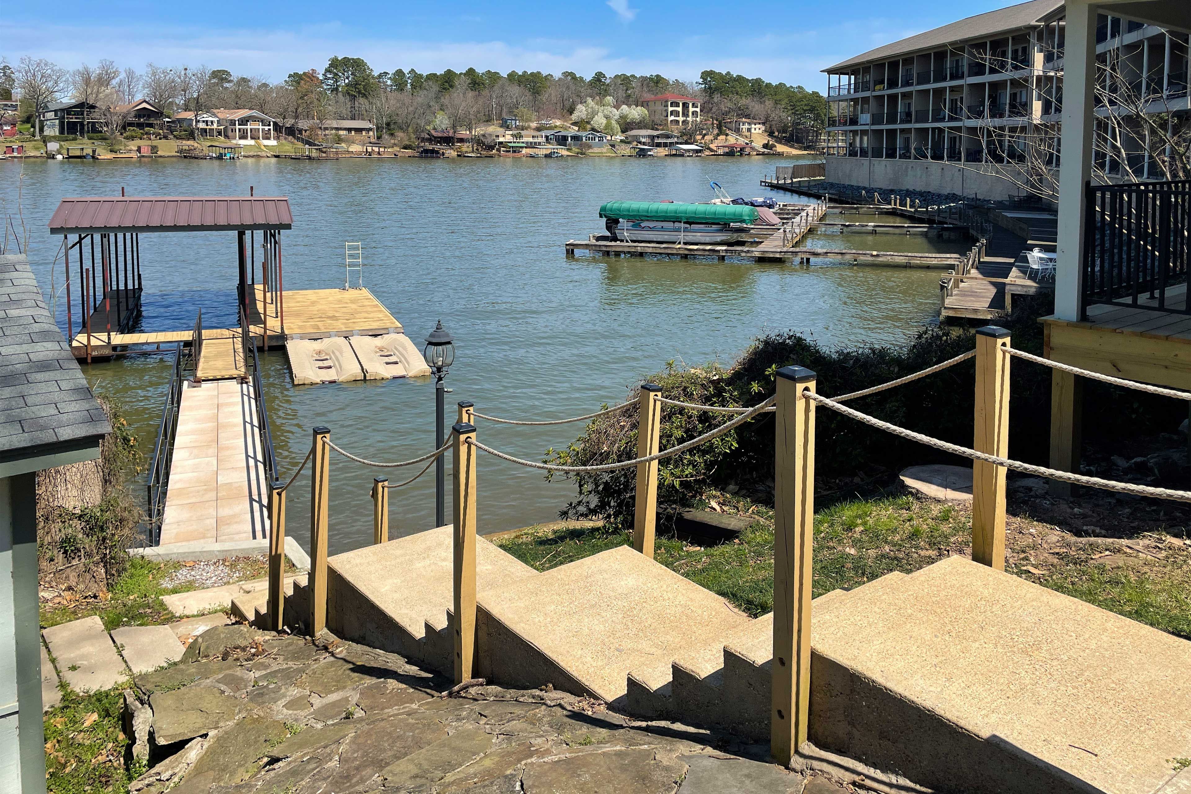 Dock