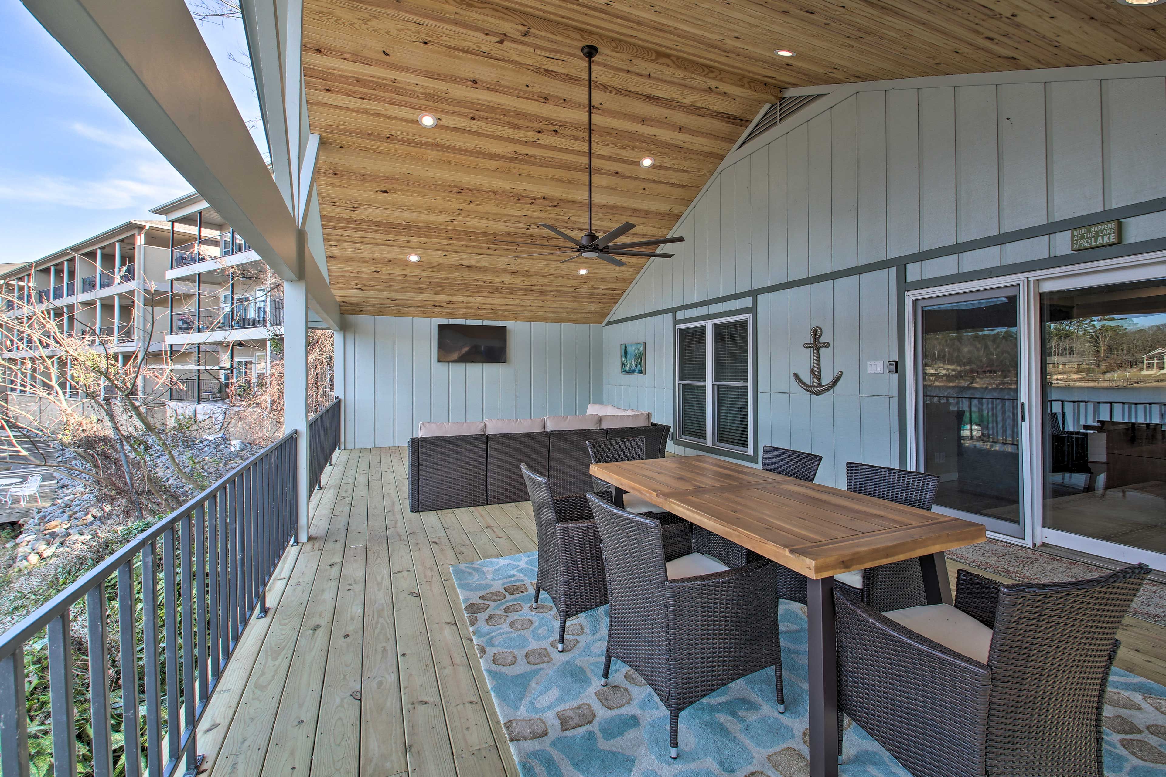Deck