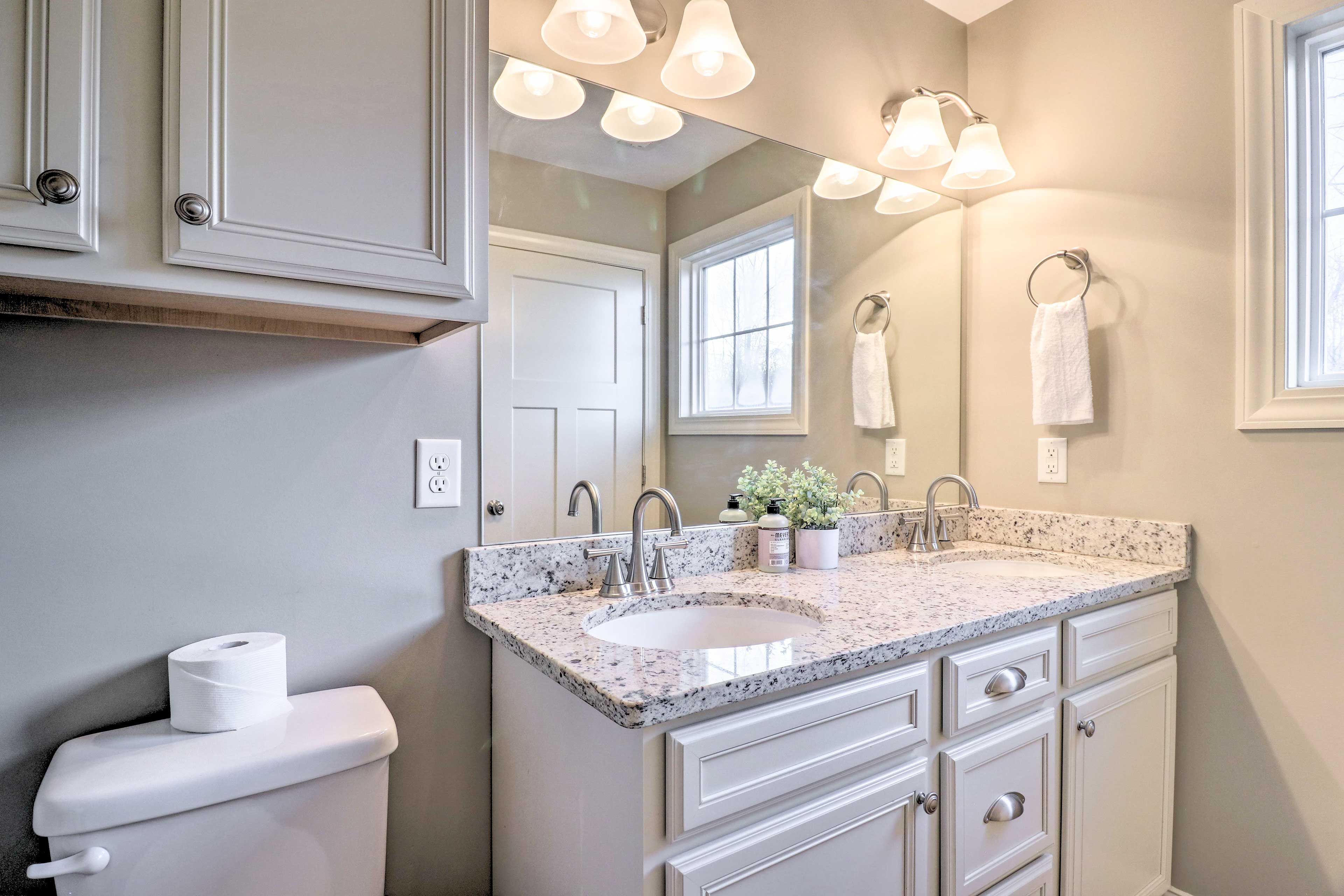 Full Bathroom