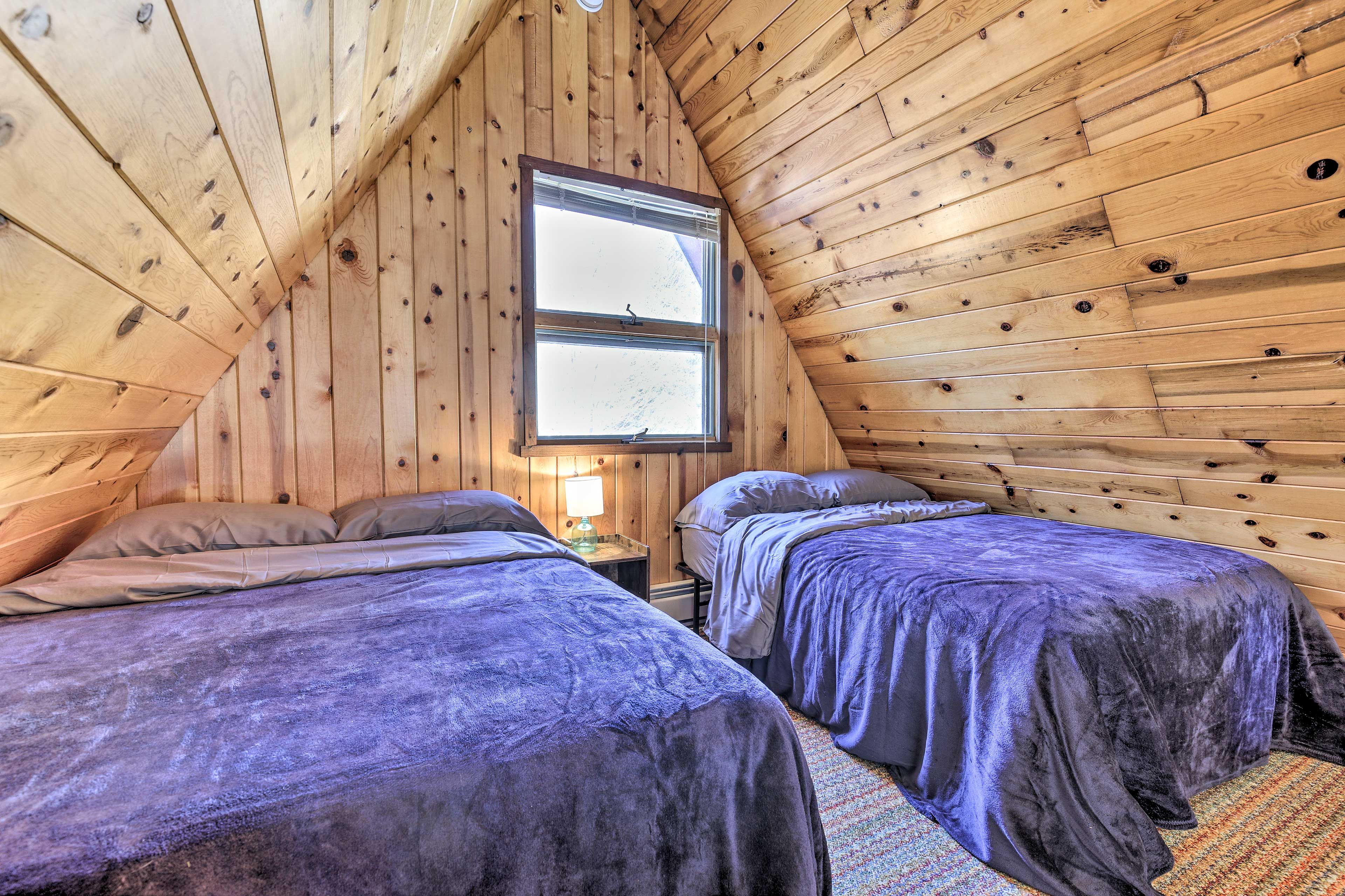 Bedroom 3 | 2 Full Beds