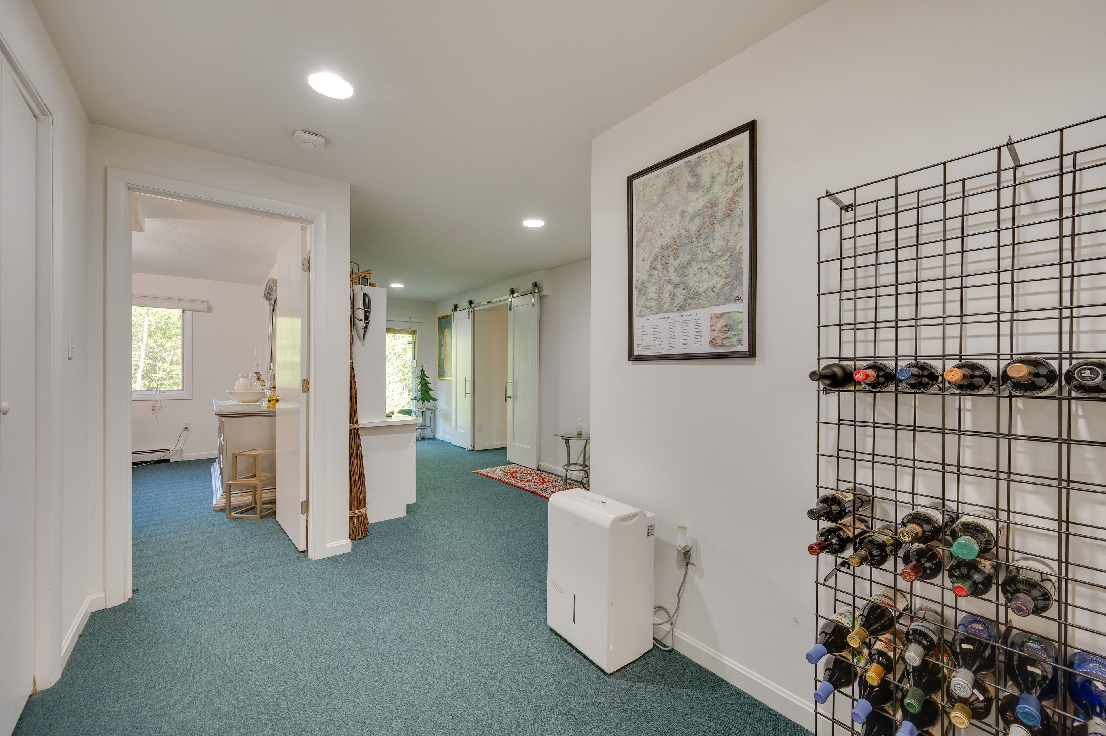 Hallway | Desk Workspace