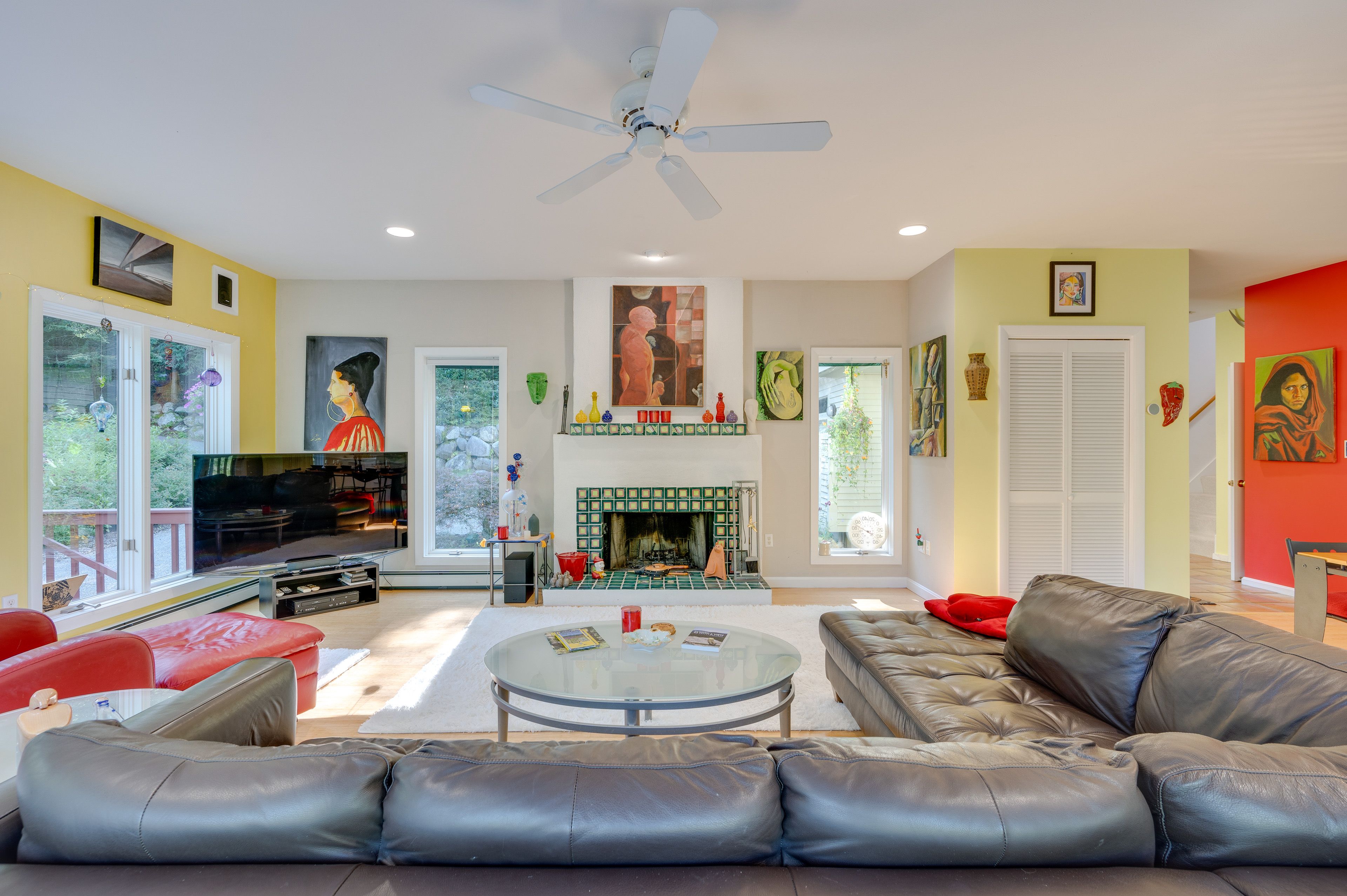 Living Room | Telescope | Books